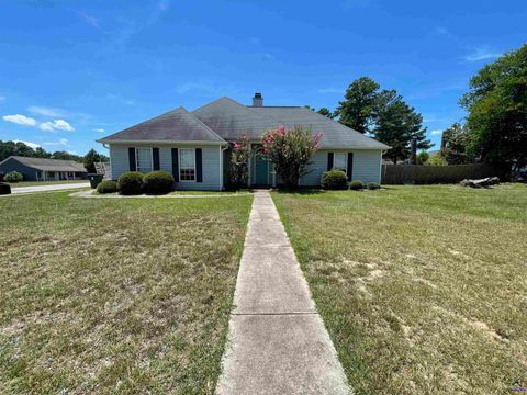 116 Woodfield Drive Warner Robins GA 31088
