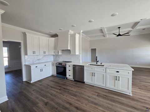 211 Serenity Court Byron GA 31008