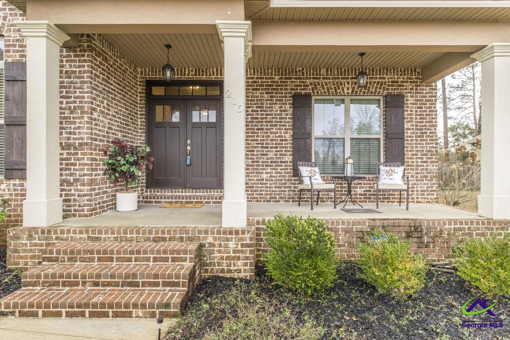 216 Rustic Live Oak Trail