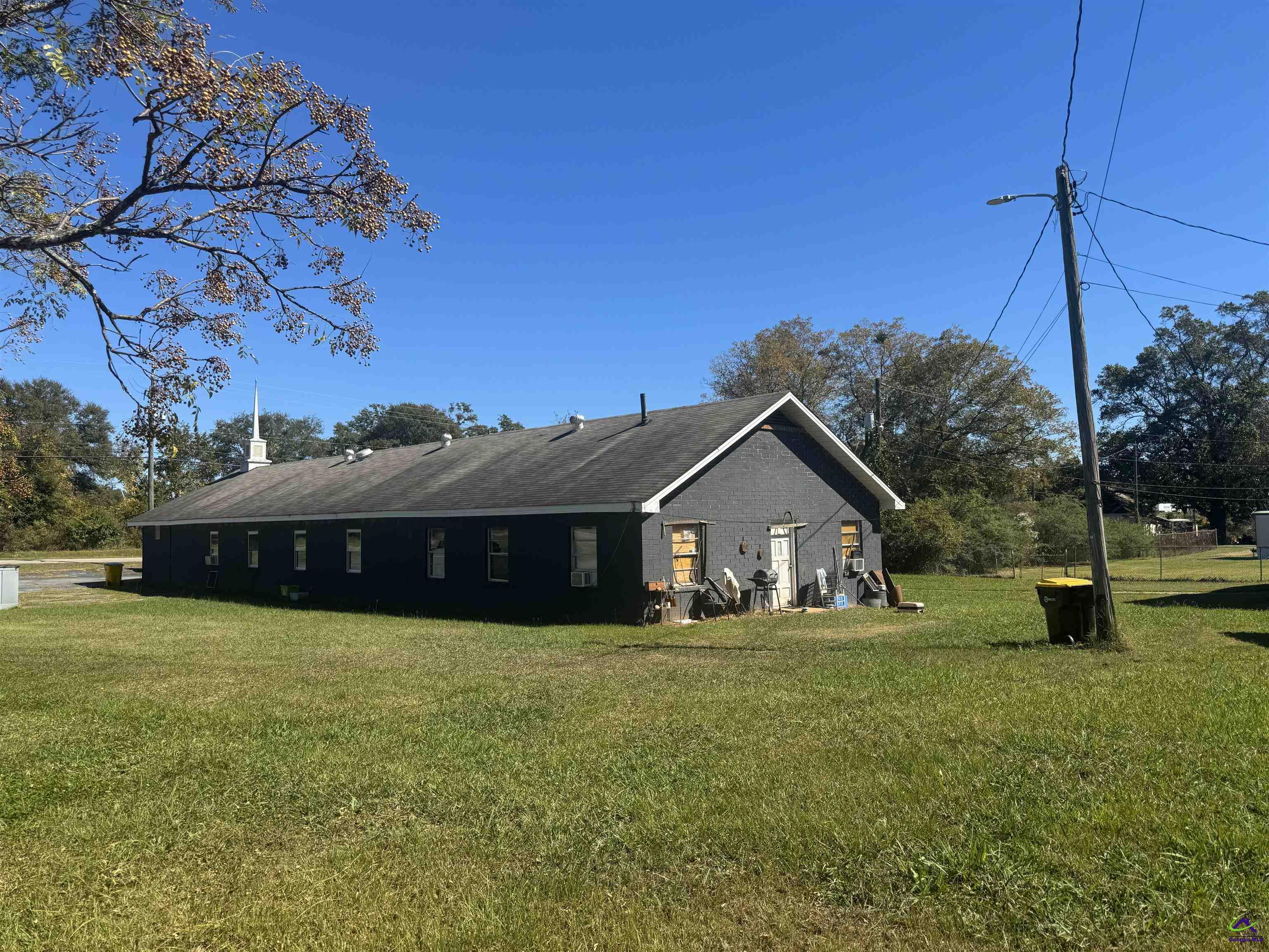 860 Indian Springs Drive