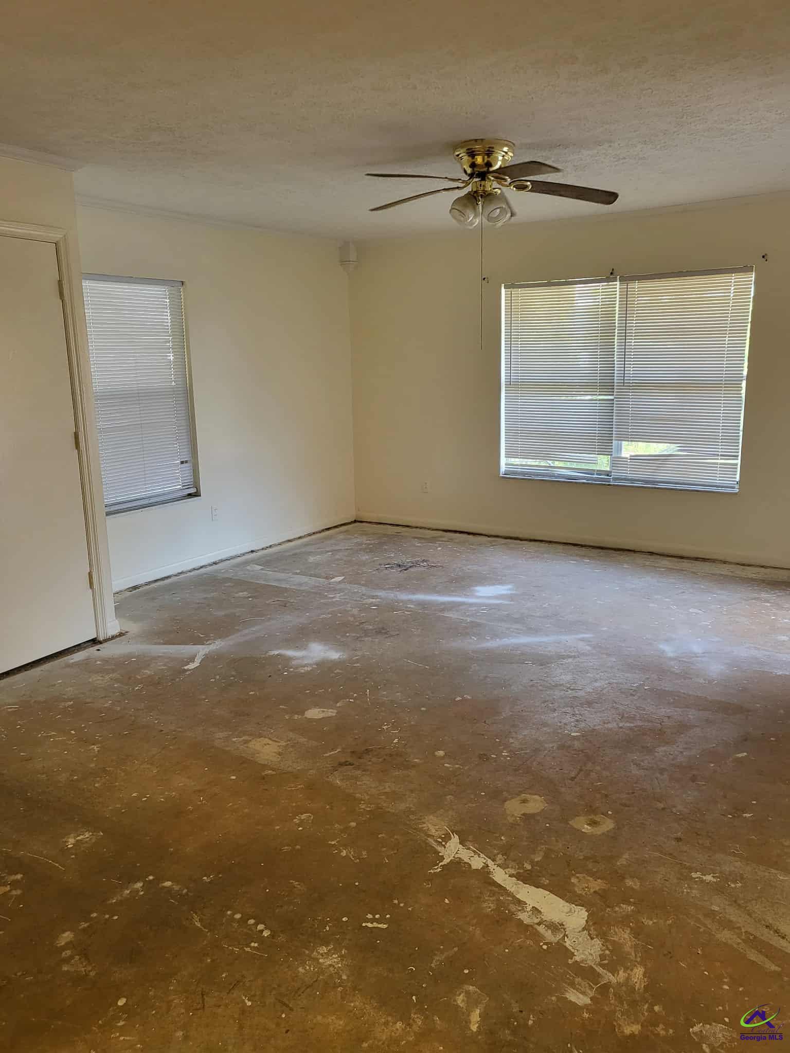 103 Westcliff Circle