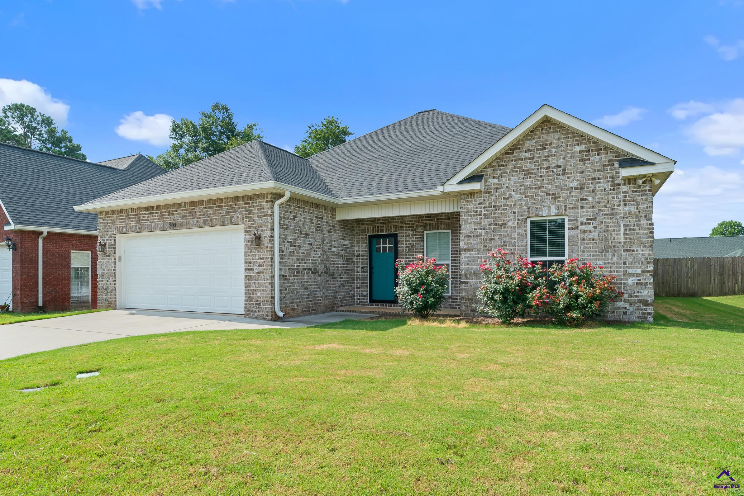 208 Asbell Way