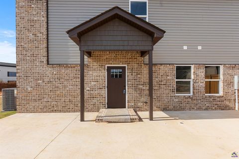 236 Beau Claire Circle Byron GA 31008