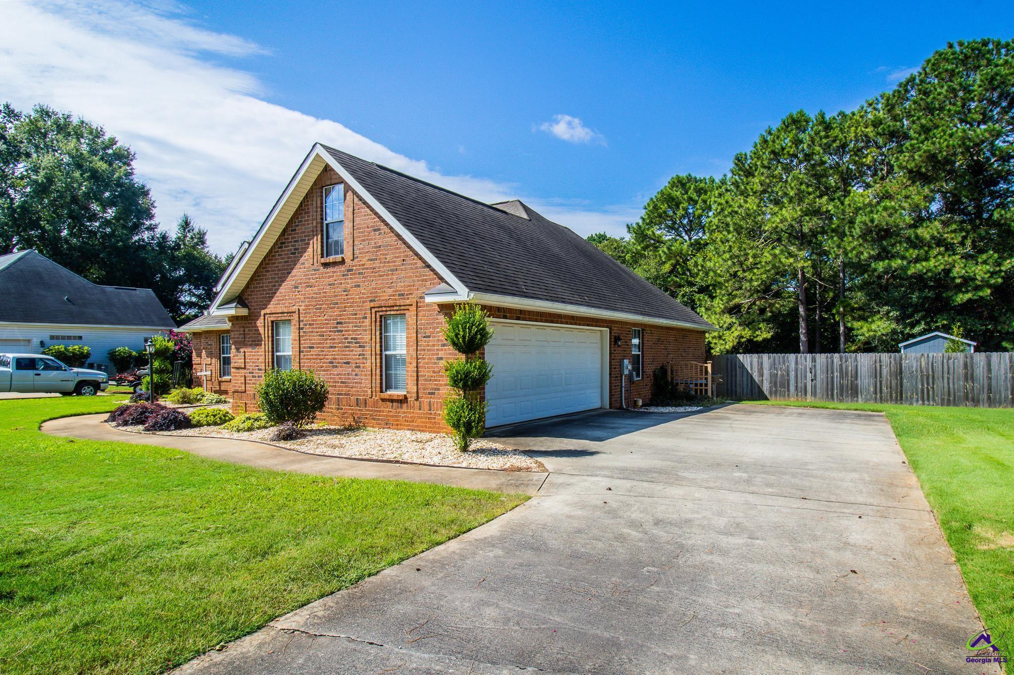 125 Gleneagle Drive
