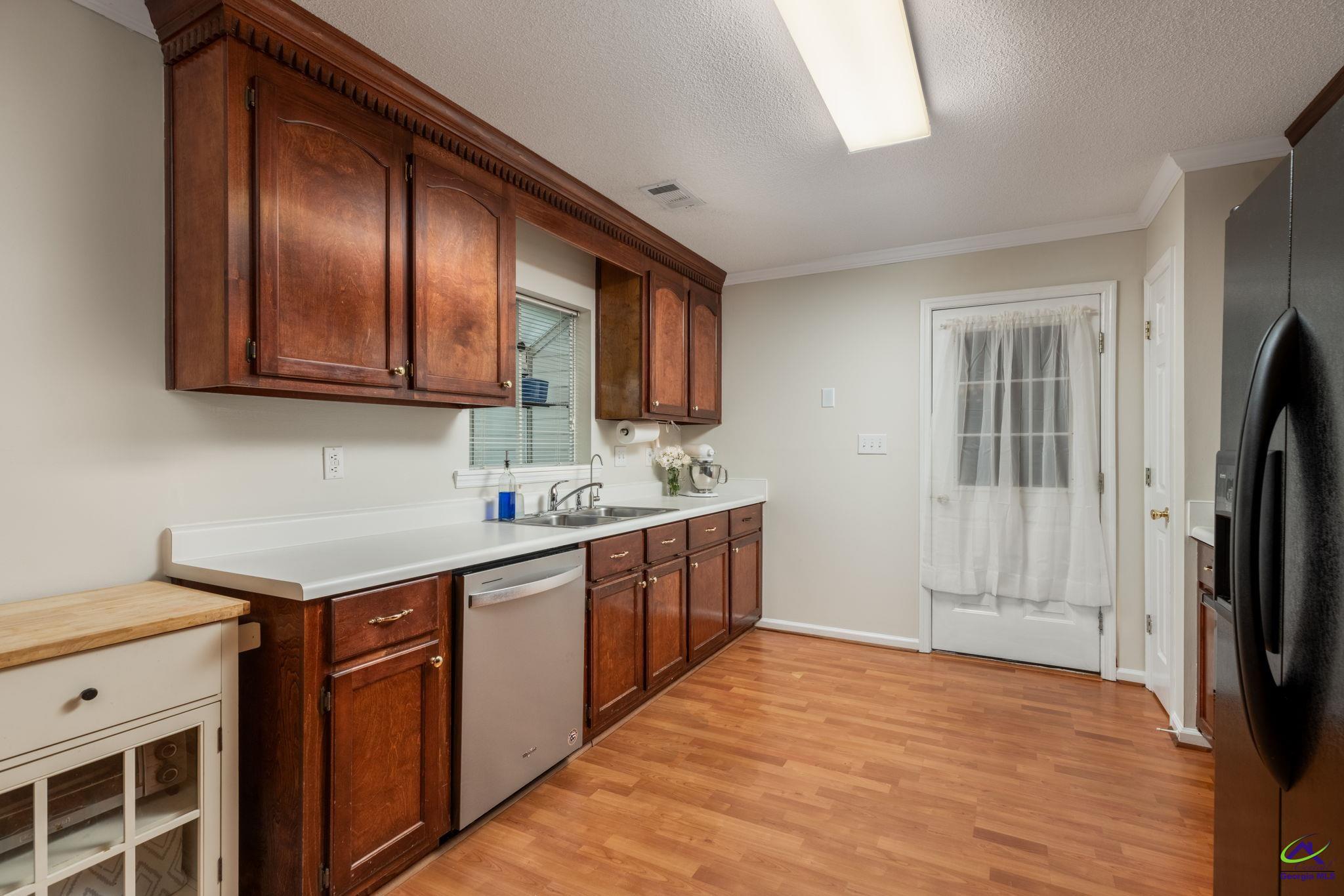 521 Loxley Drive