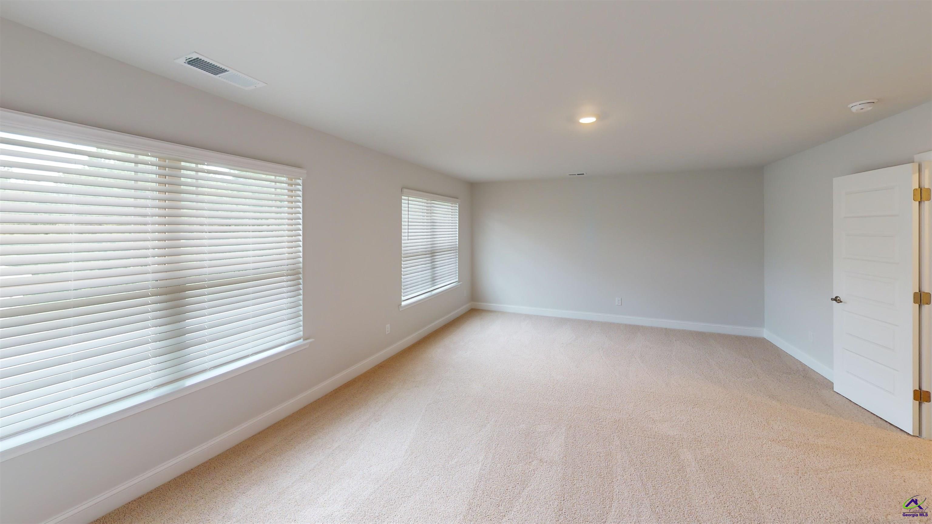 463 SOUTHERN OAKS Drive