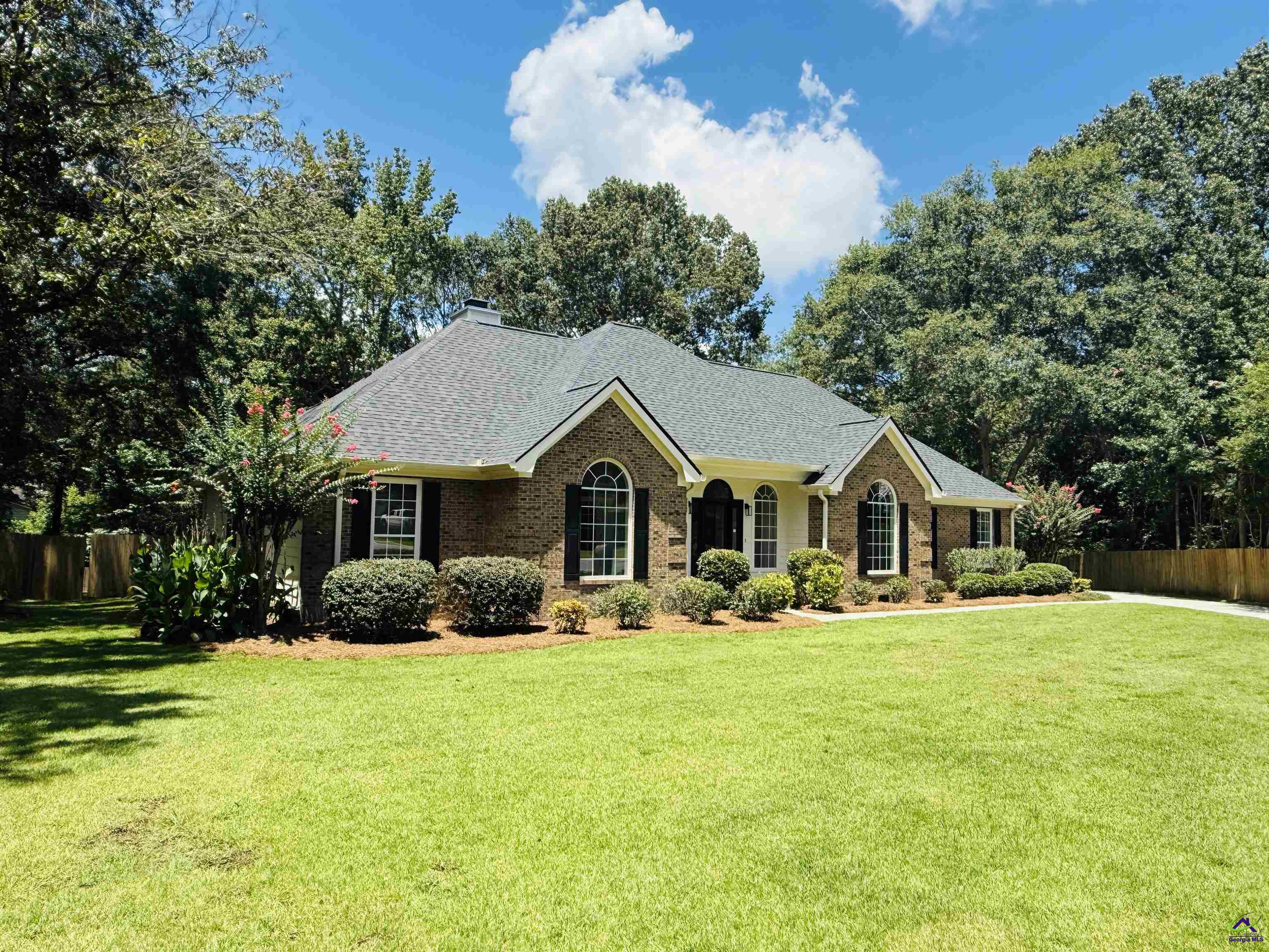 112 Saddlefield Ct