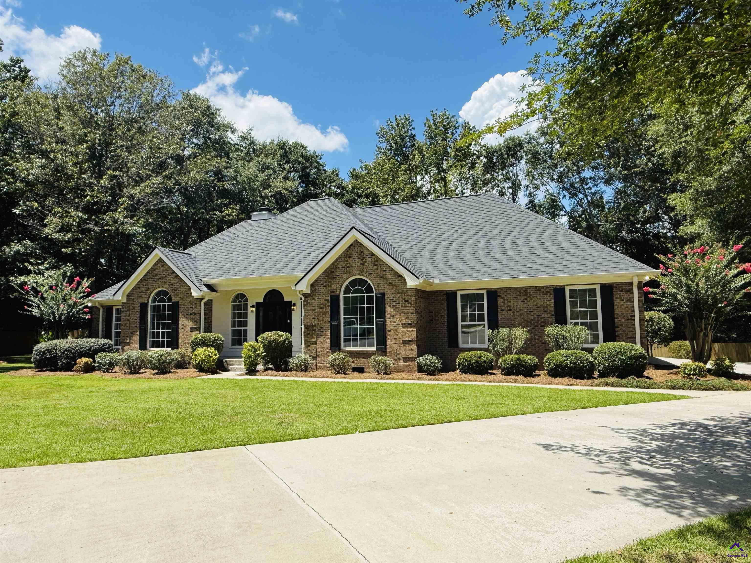 112 Saddlefield Ct