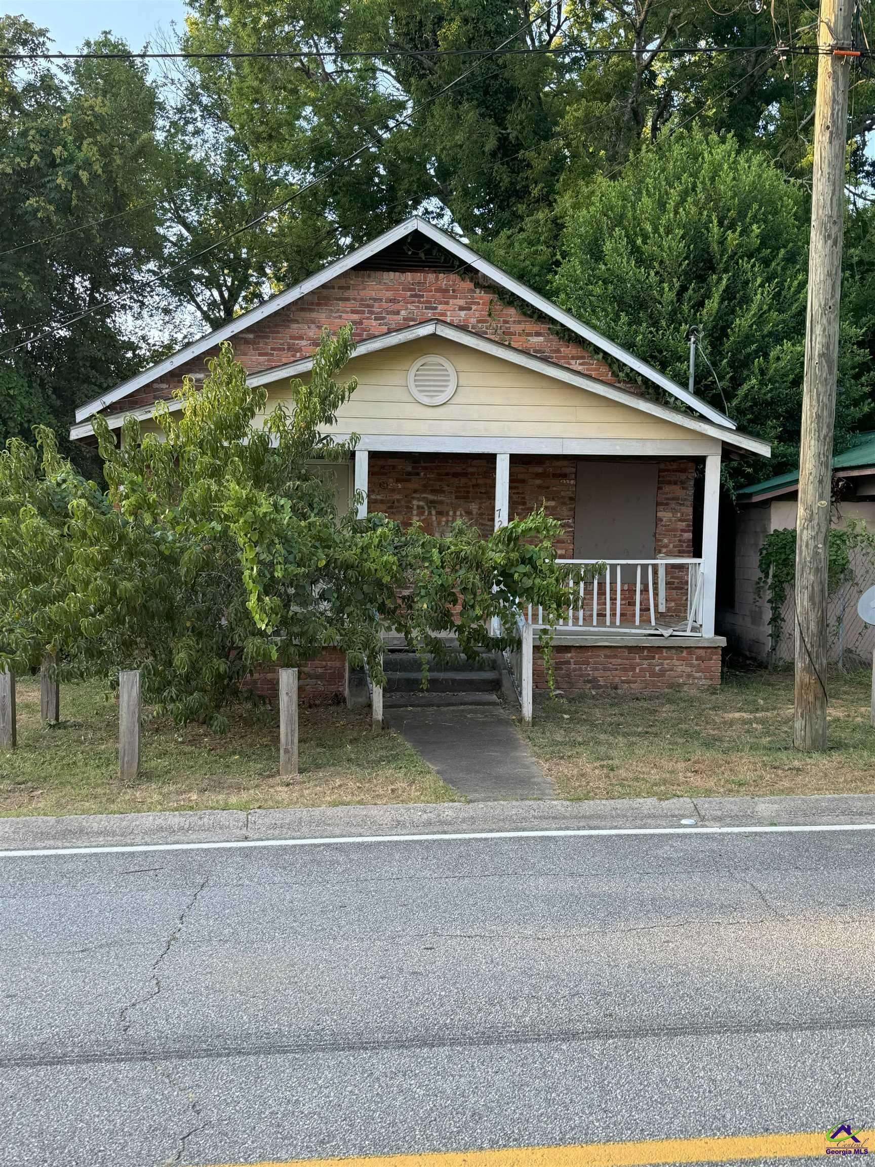 722 Mitchell Street