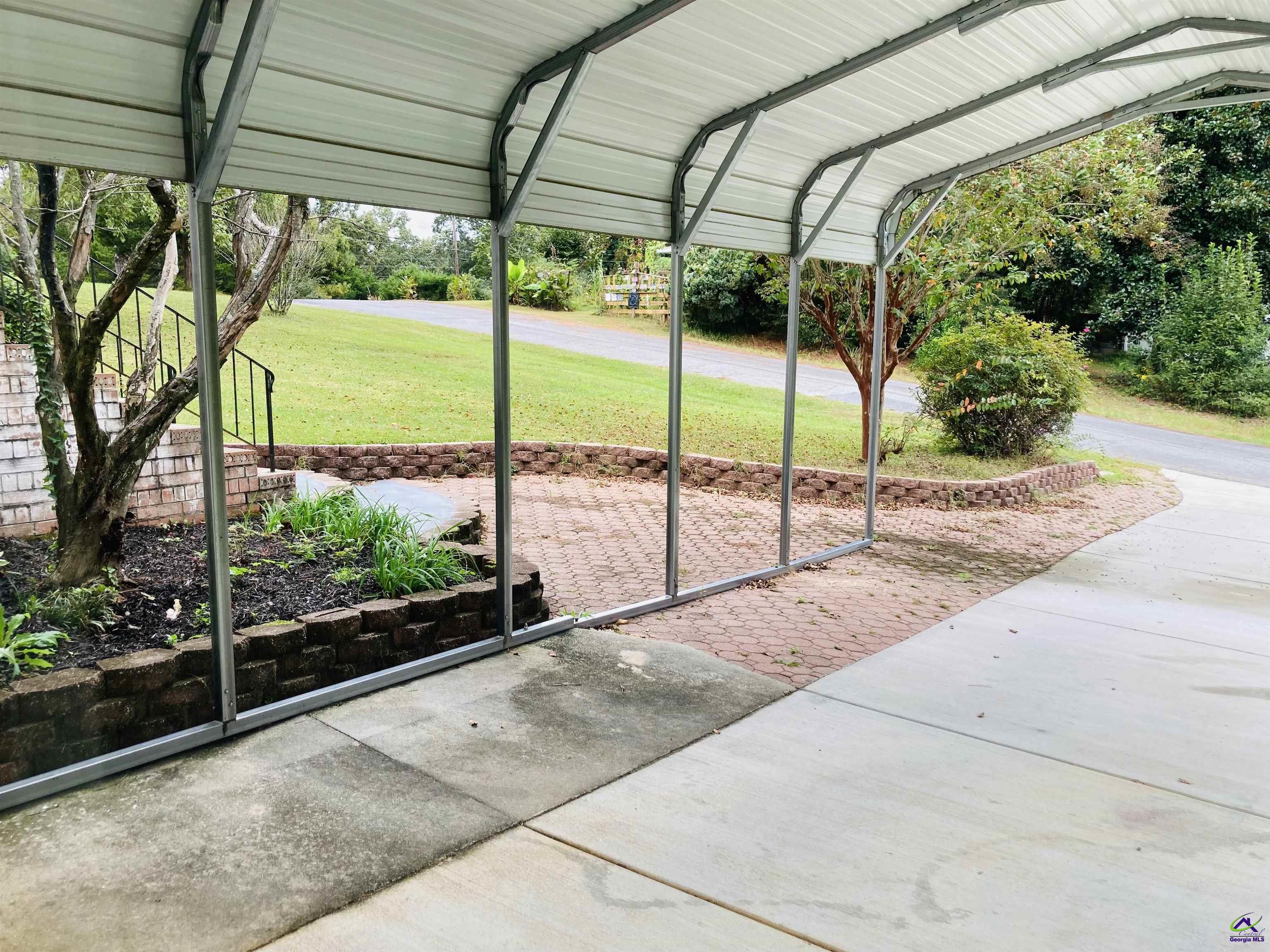 402 Pine Valley Drive