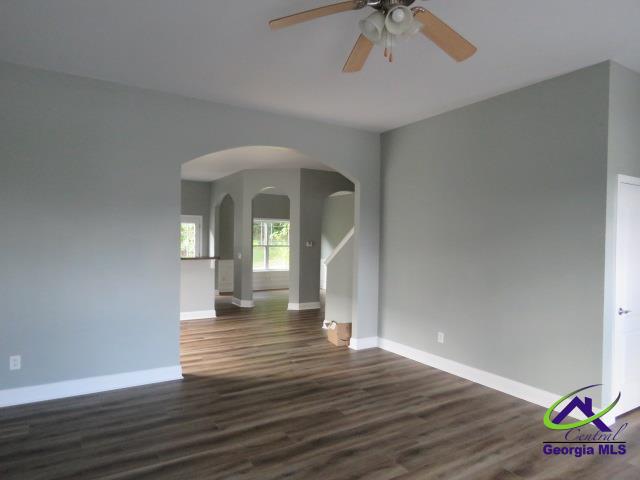 776 Ivy Brook Way