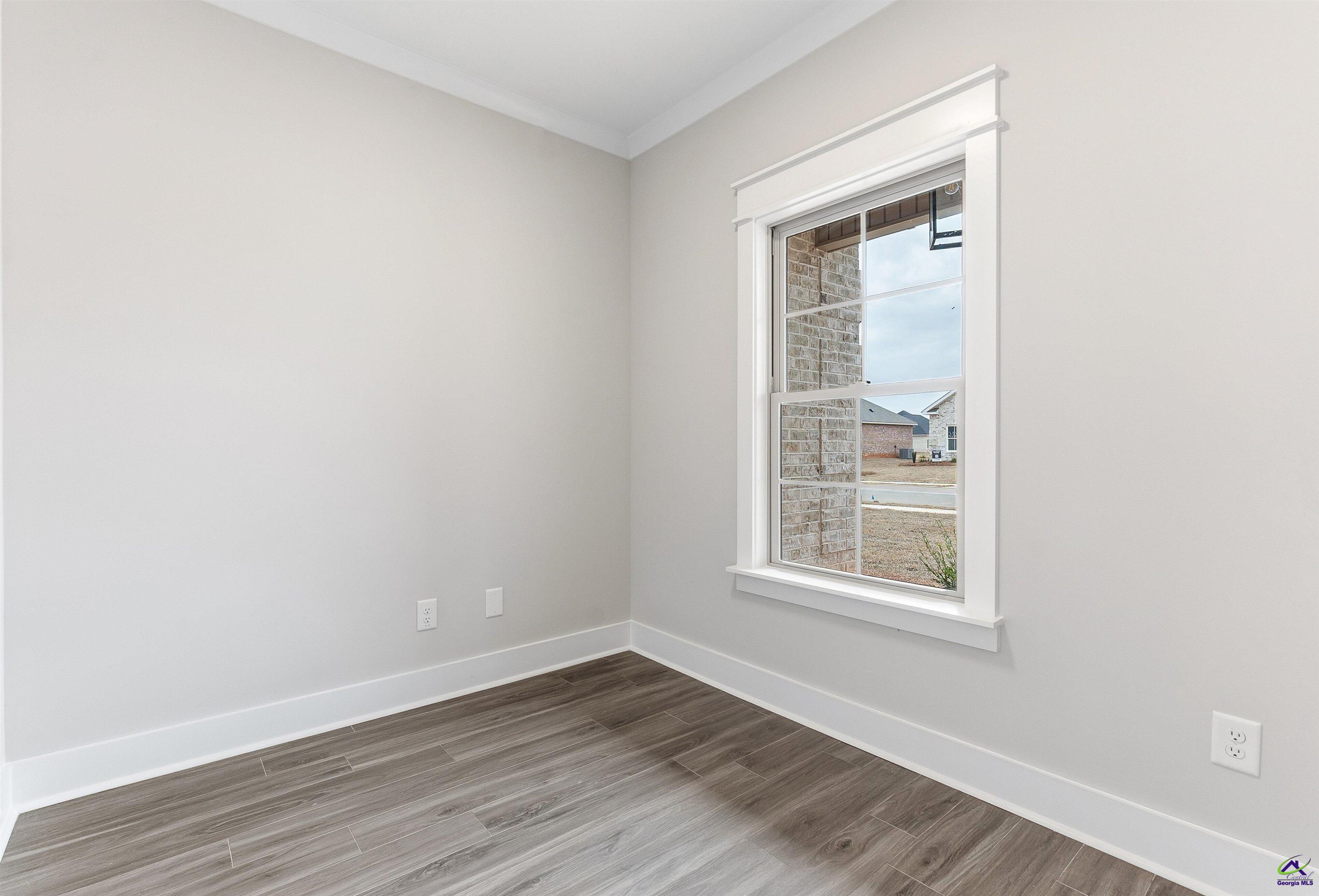 606 Bristleleaf Path