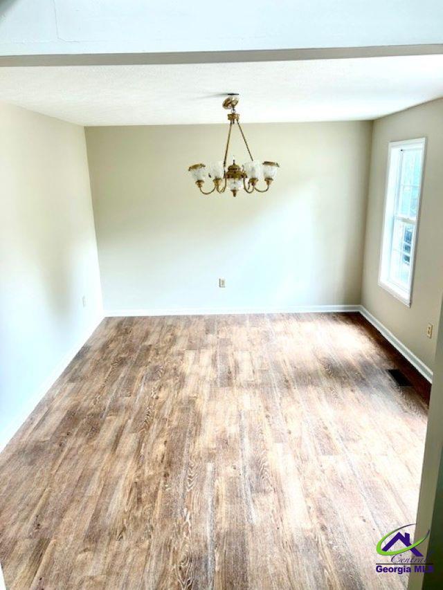 211 PALISADE Drive