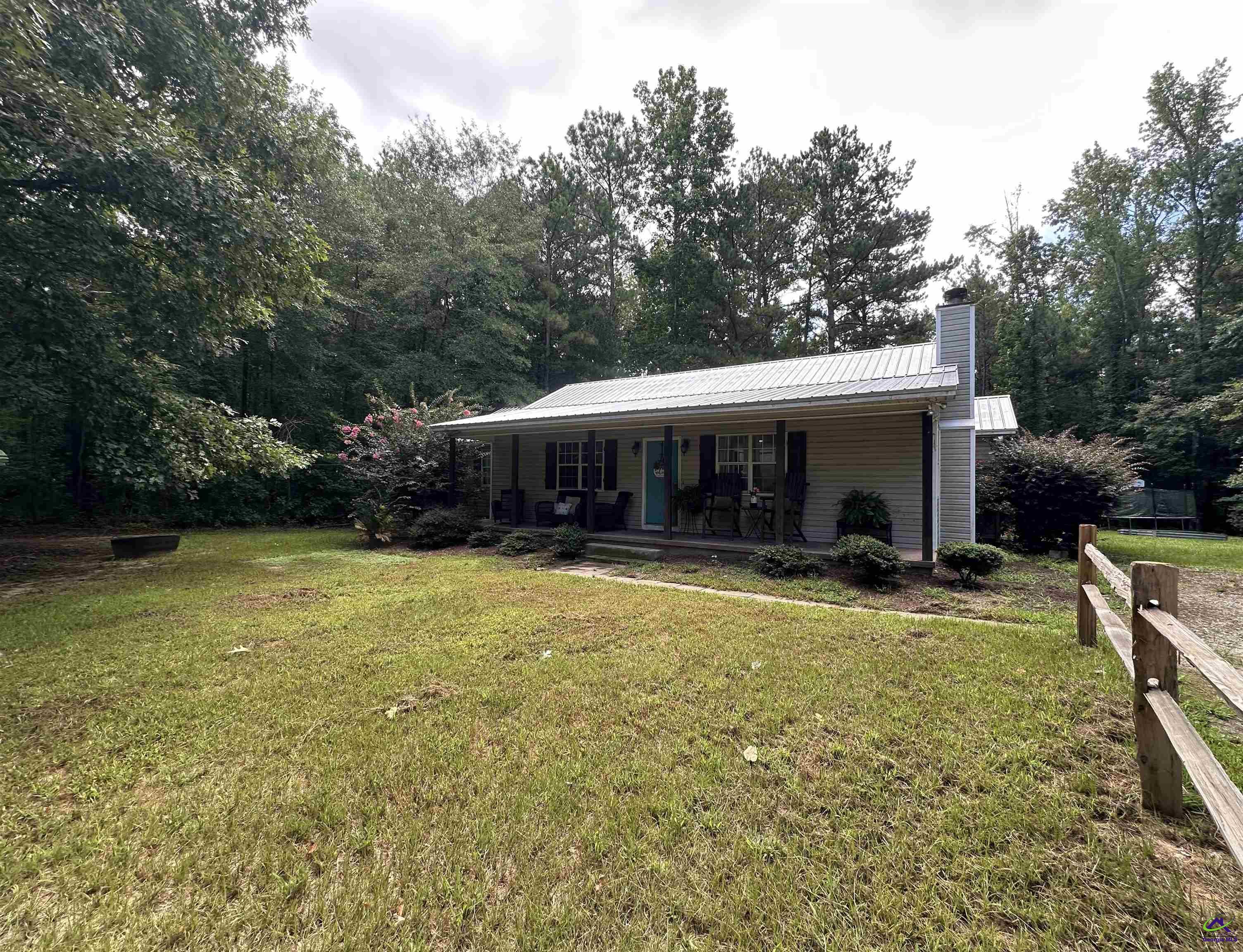 685 Creekview Drive