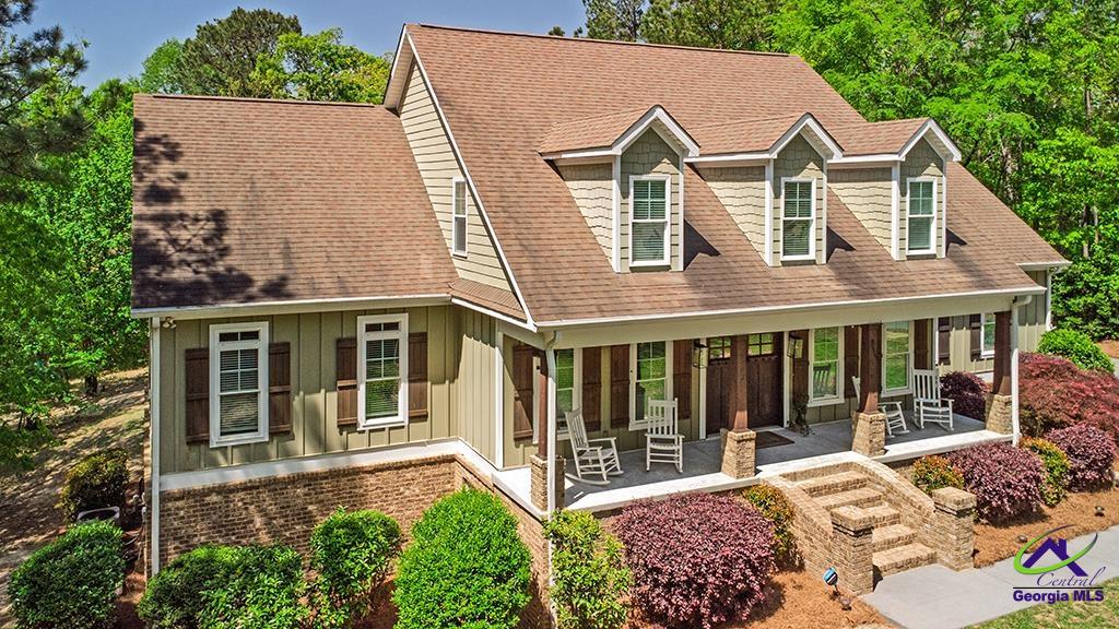 1122 Irongate