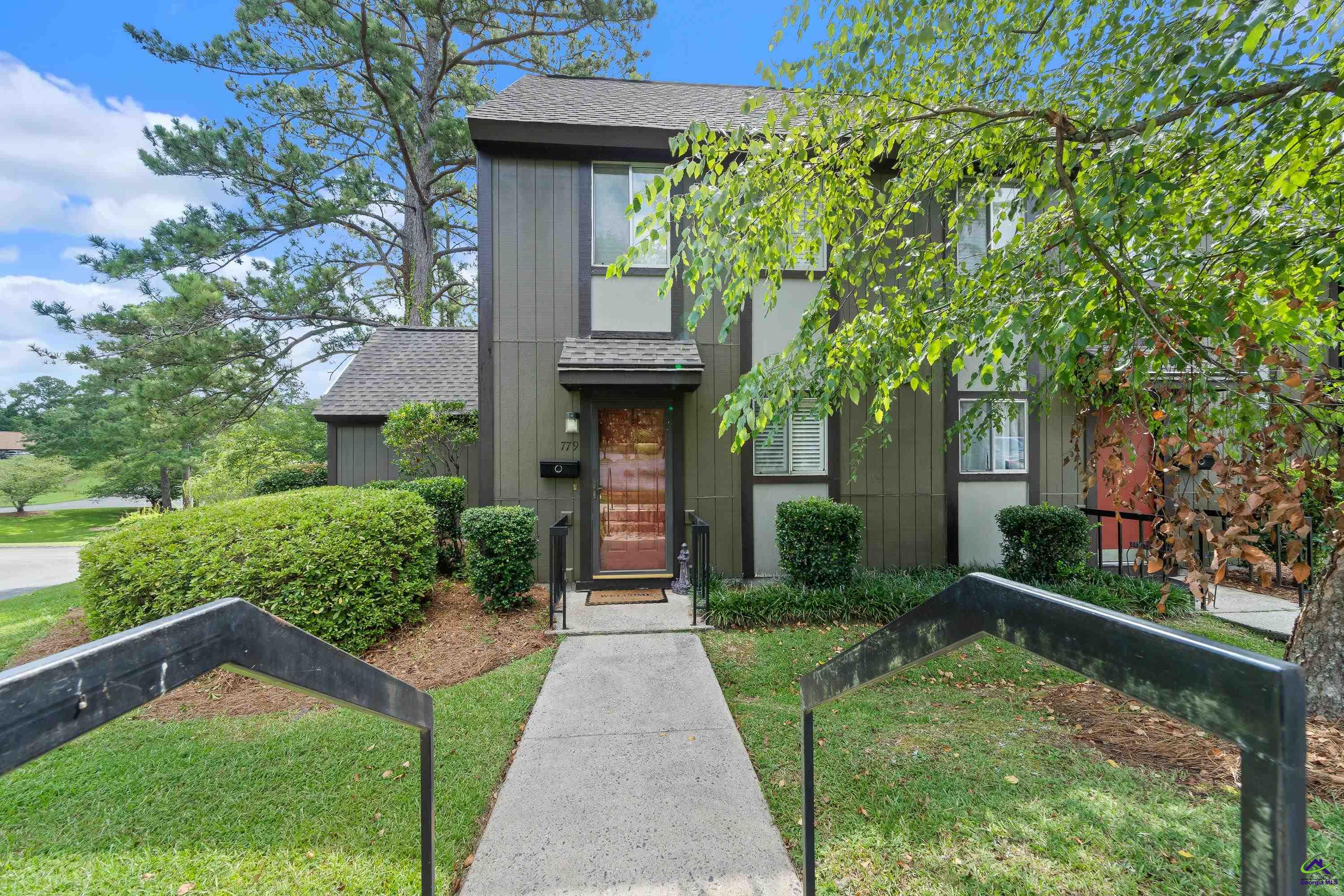 779 Willow Creek Drive