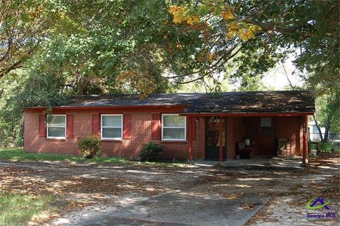 141 Edna Place Warner Robins GA 31093