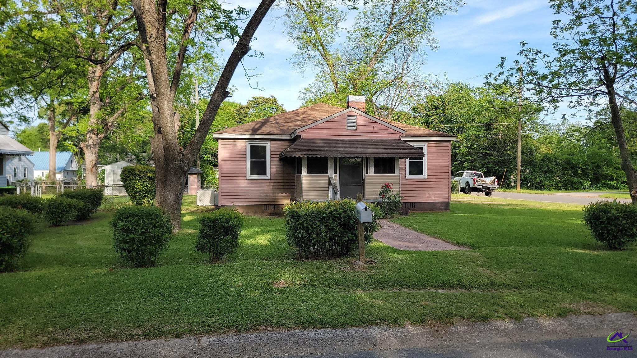 124 Meadowdale Drive