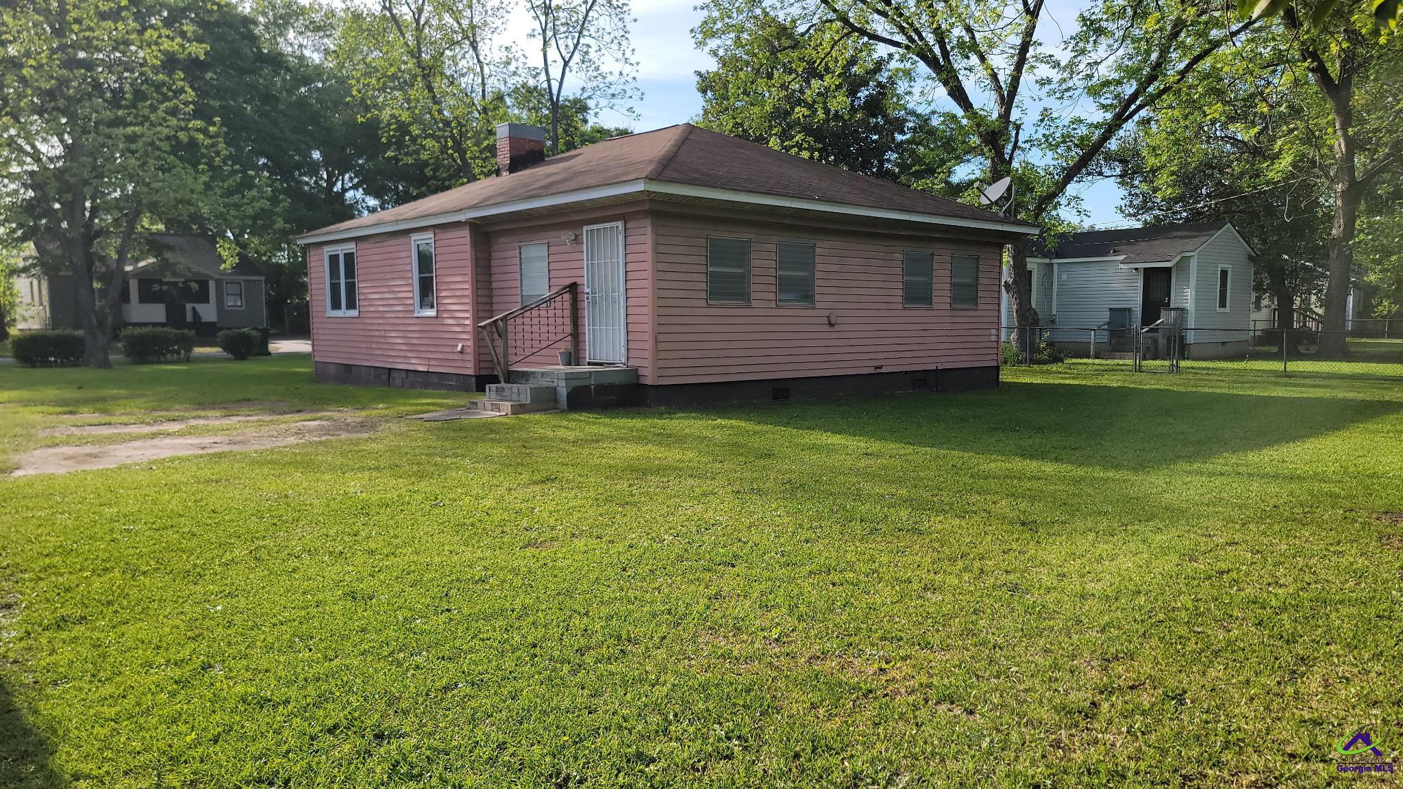 124 Meadowdale Drive