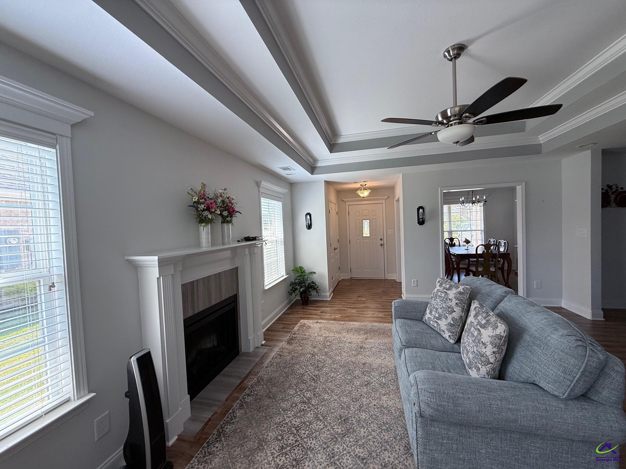 302 Lamplight Drive
