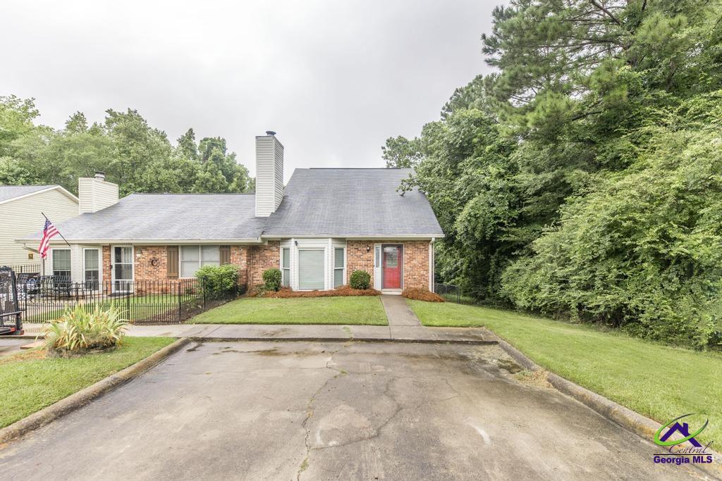 176 N Springs Court