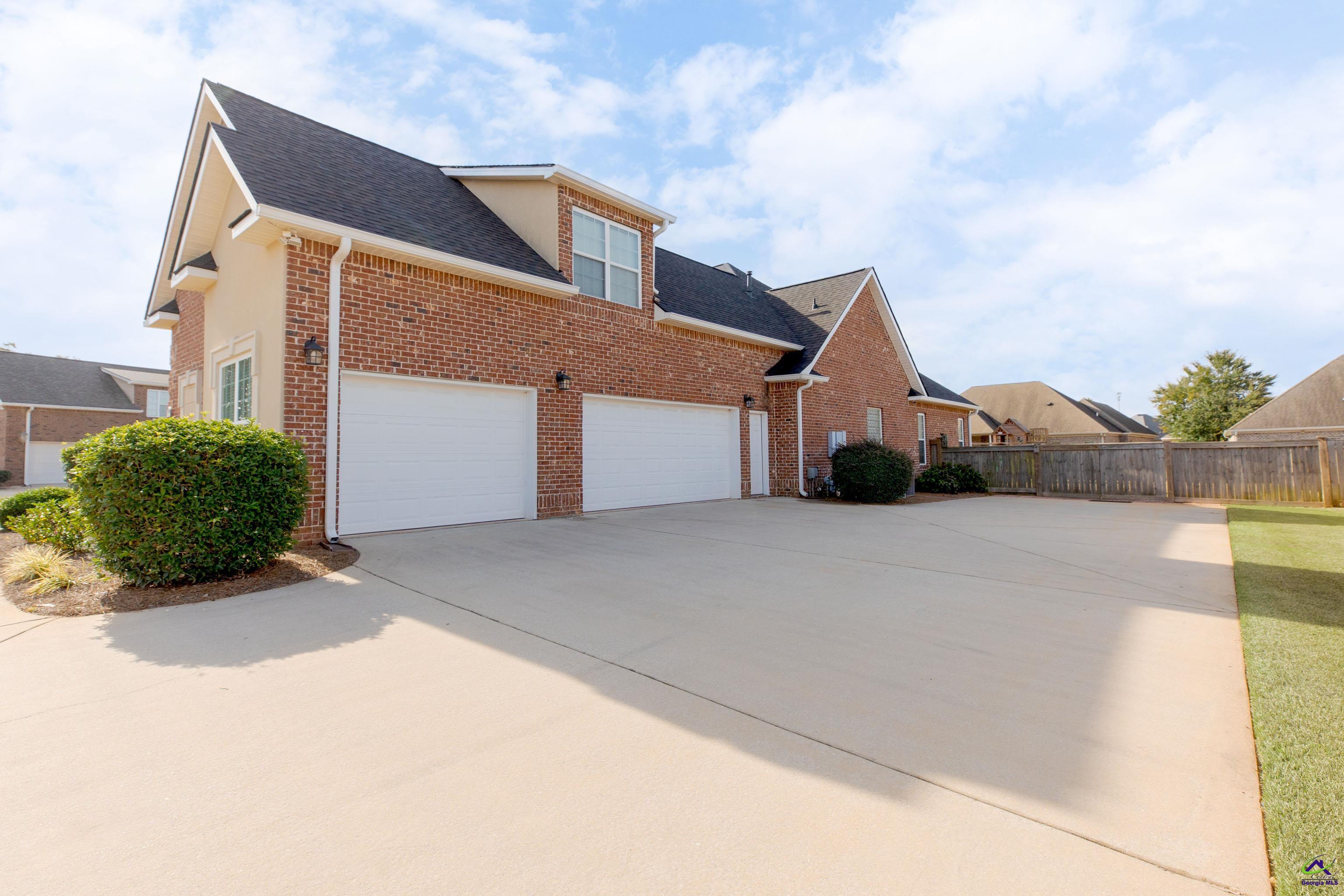 505 Arbor Lane