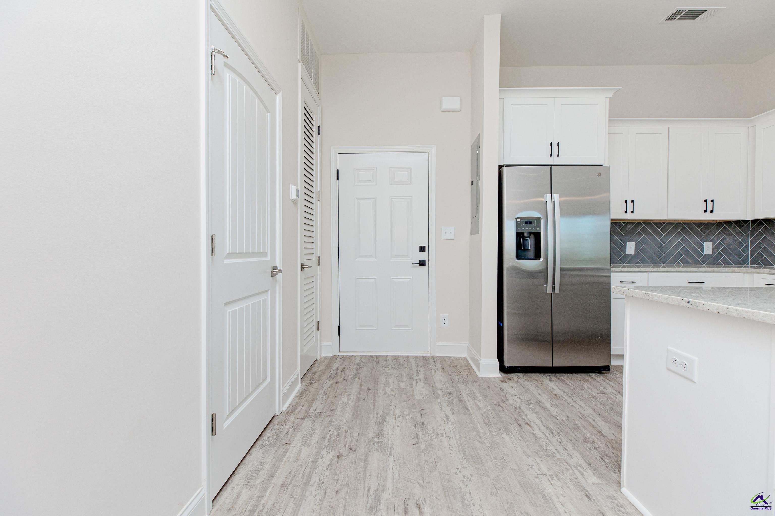 1009 Northside Drive