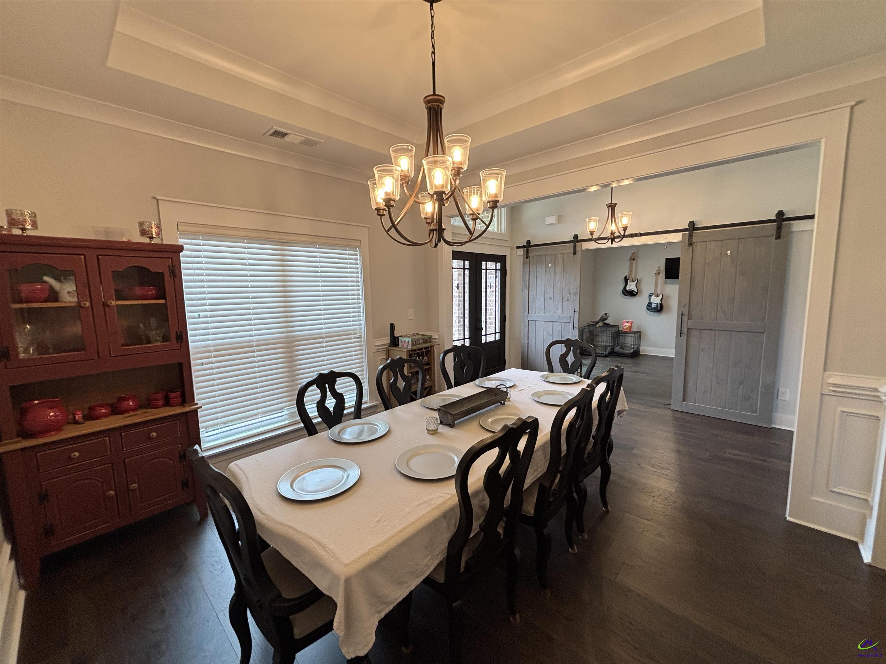 400 Rustic Live Oak Trail
