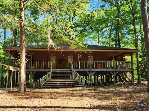 29 Riverview Drive Hawkinsville GA 31036