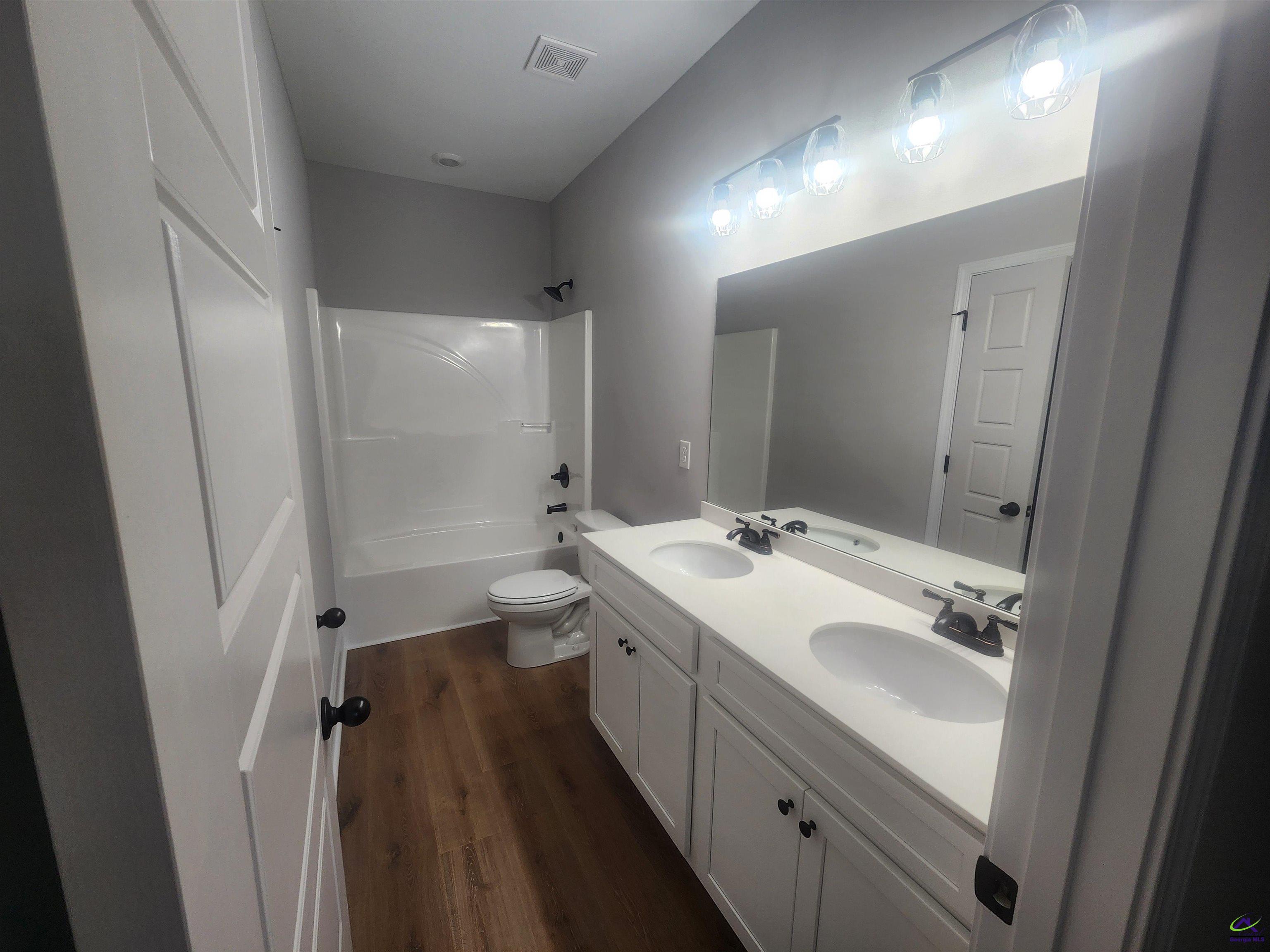 107 Silver Maple Court