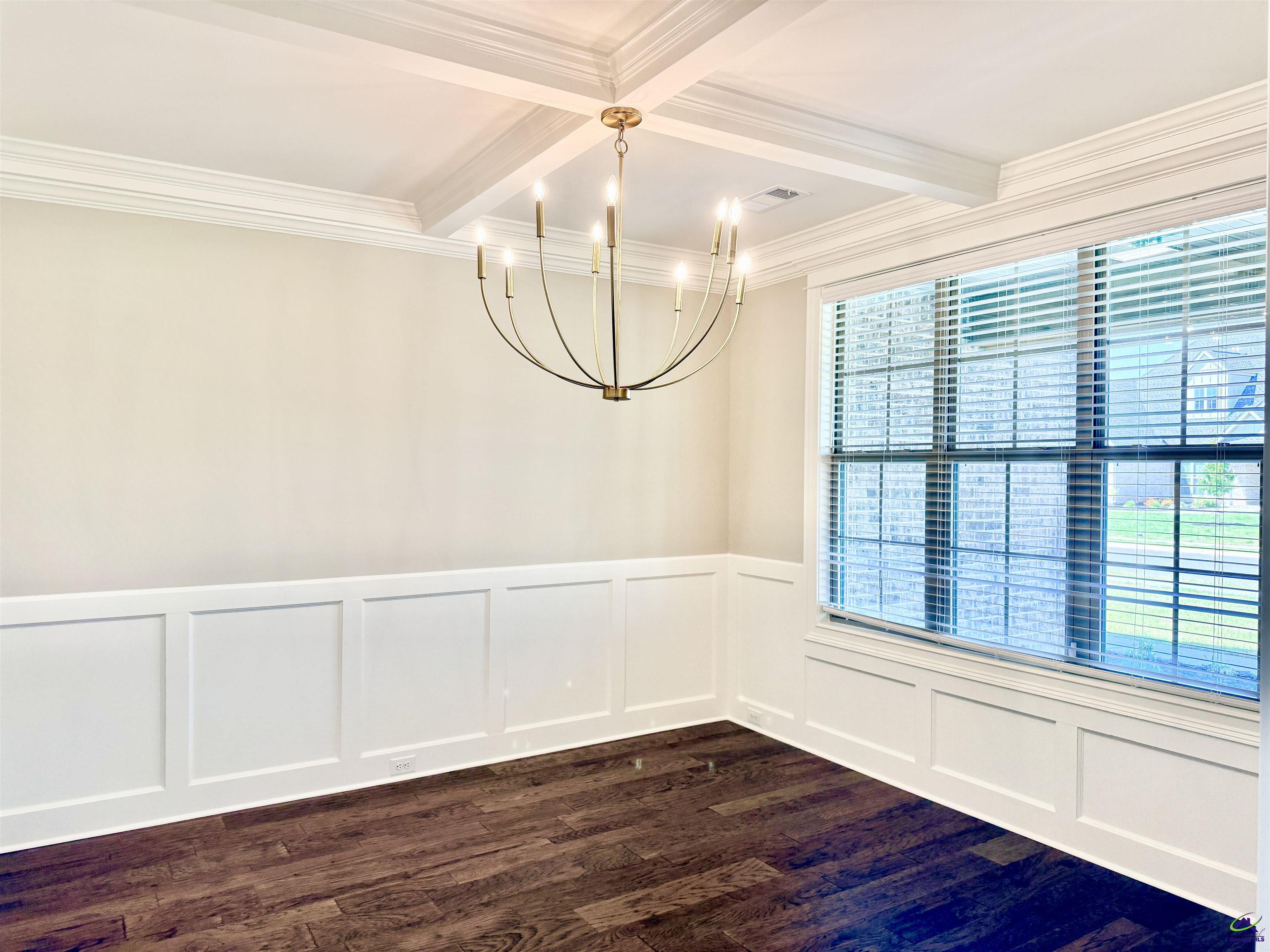 305 Bristleleaf Path