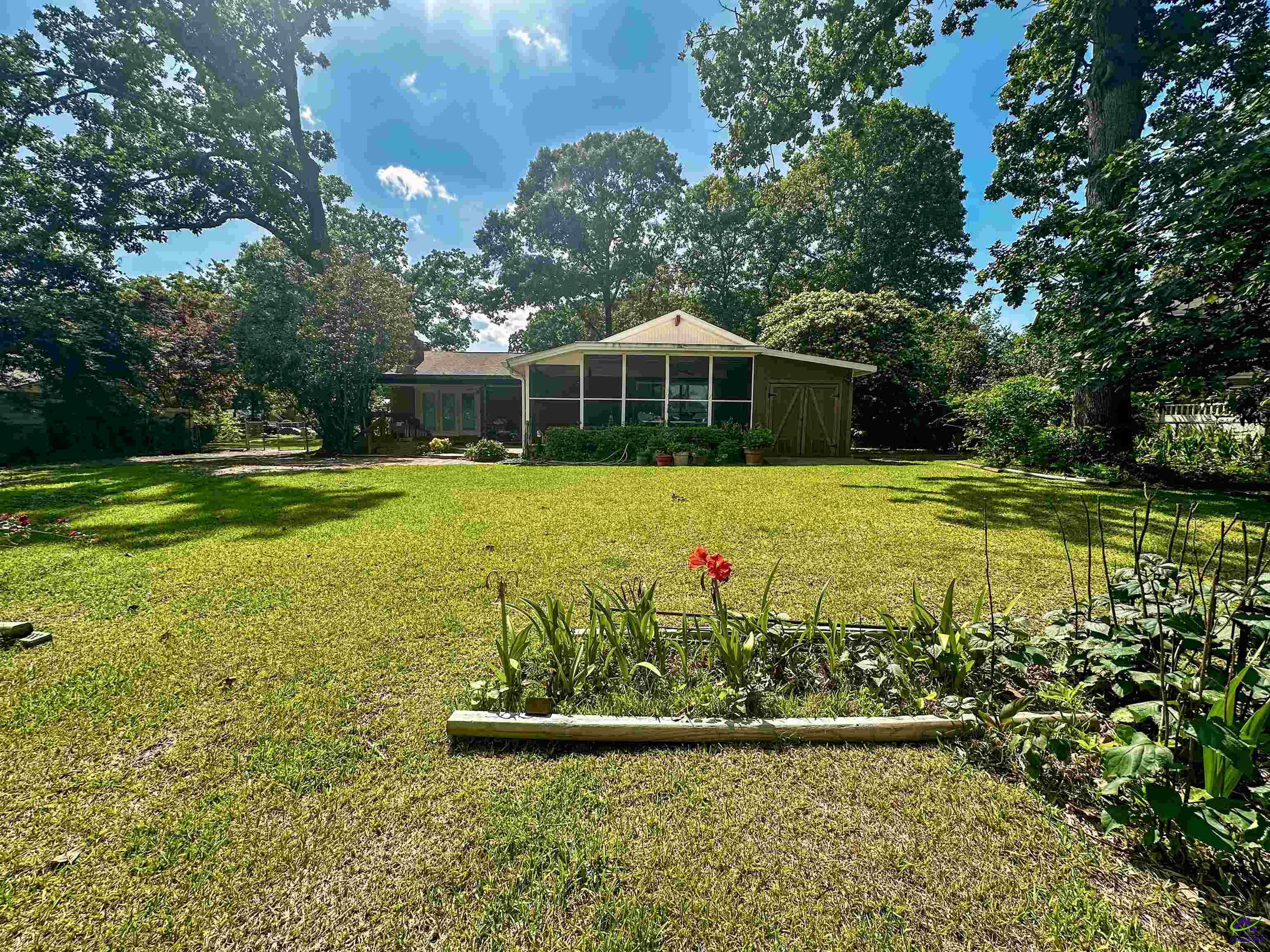802 Westwood Drive