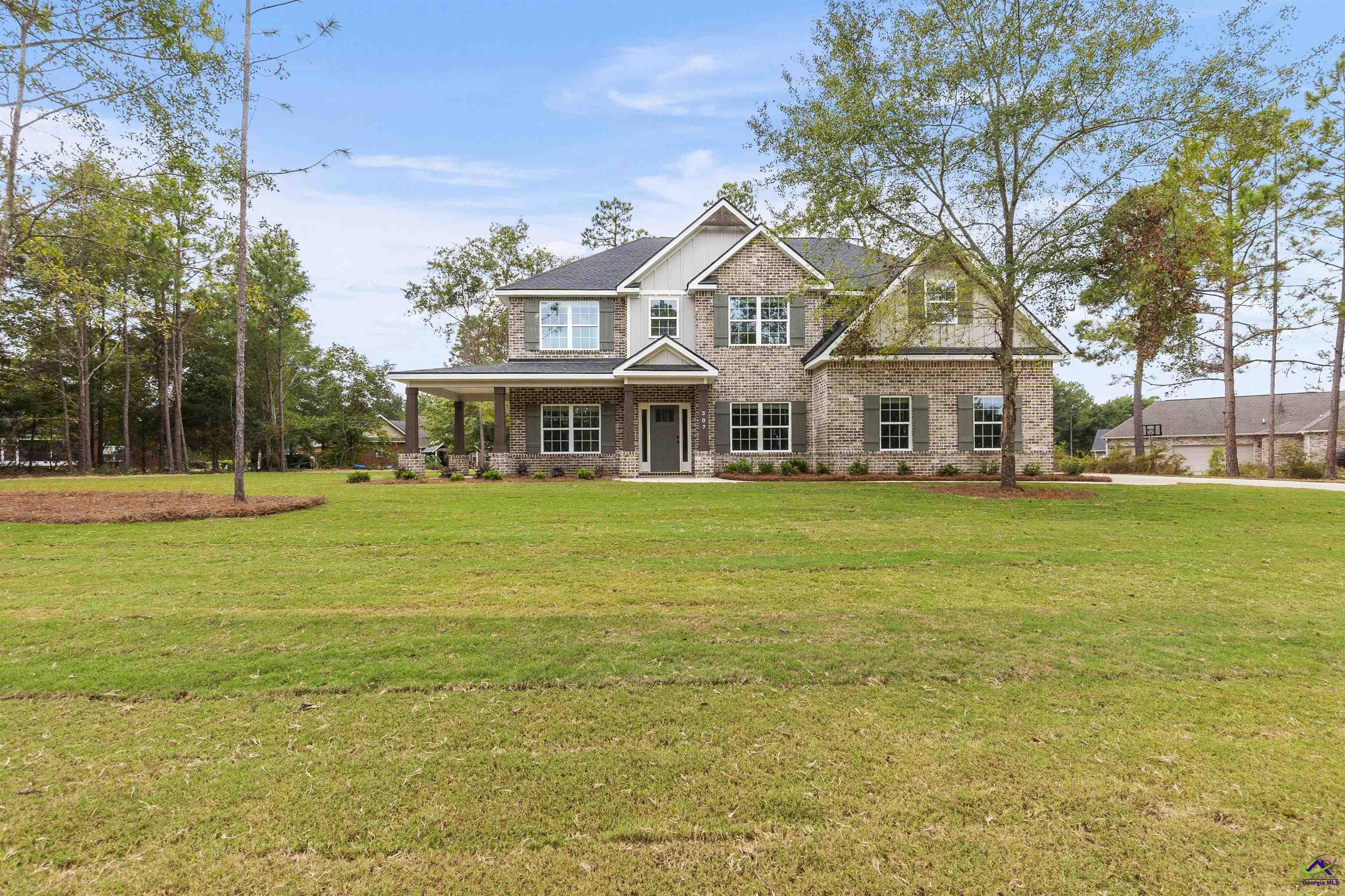 307 Air View Drive