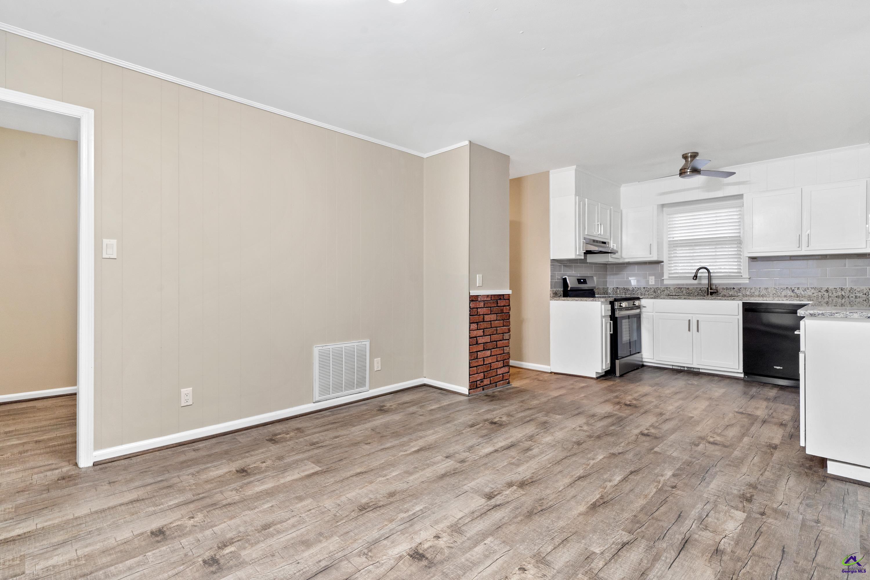 1303 Forest Hill Road
