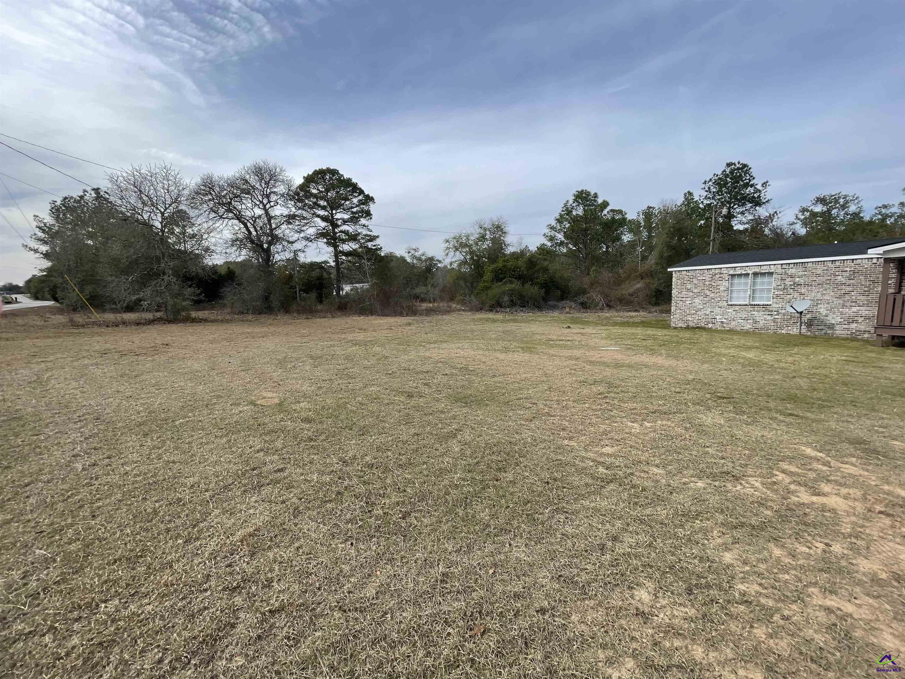 275 Chapman Road