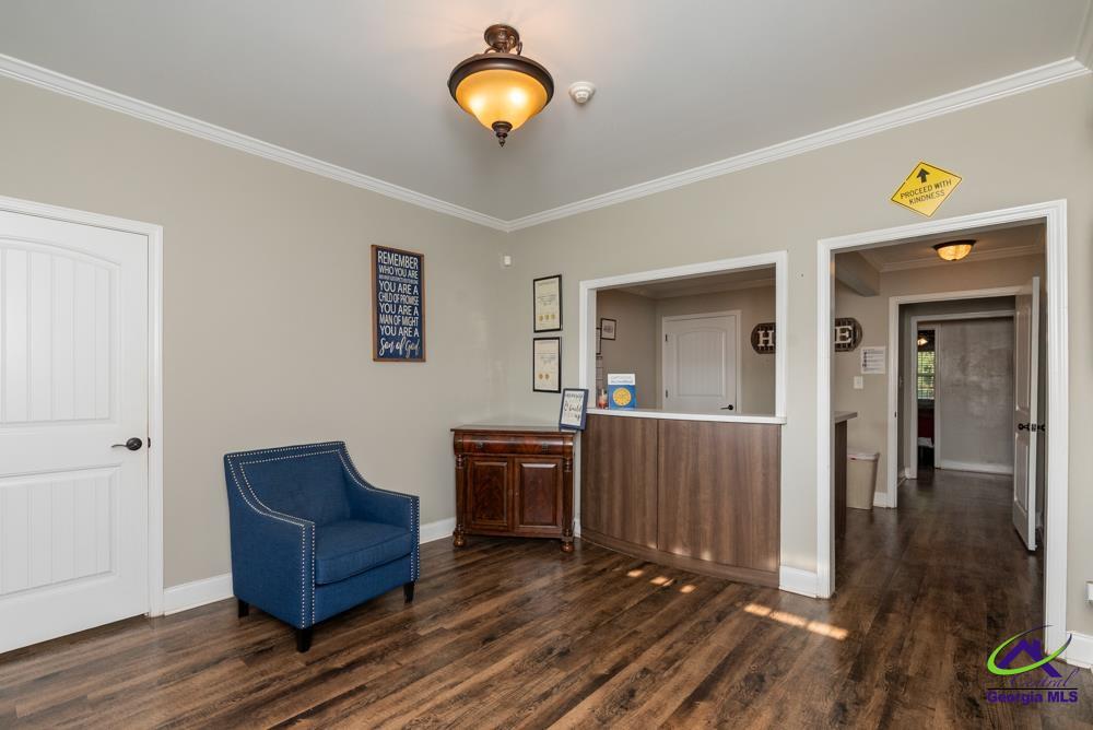 2107 N Hwy 41