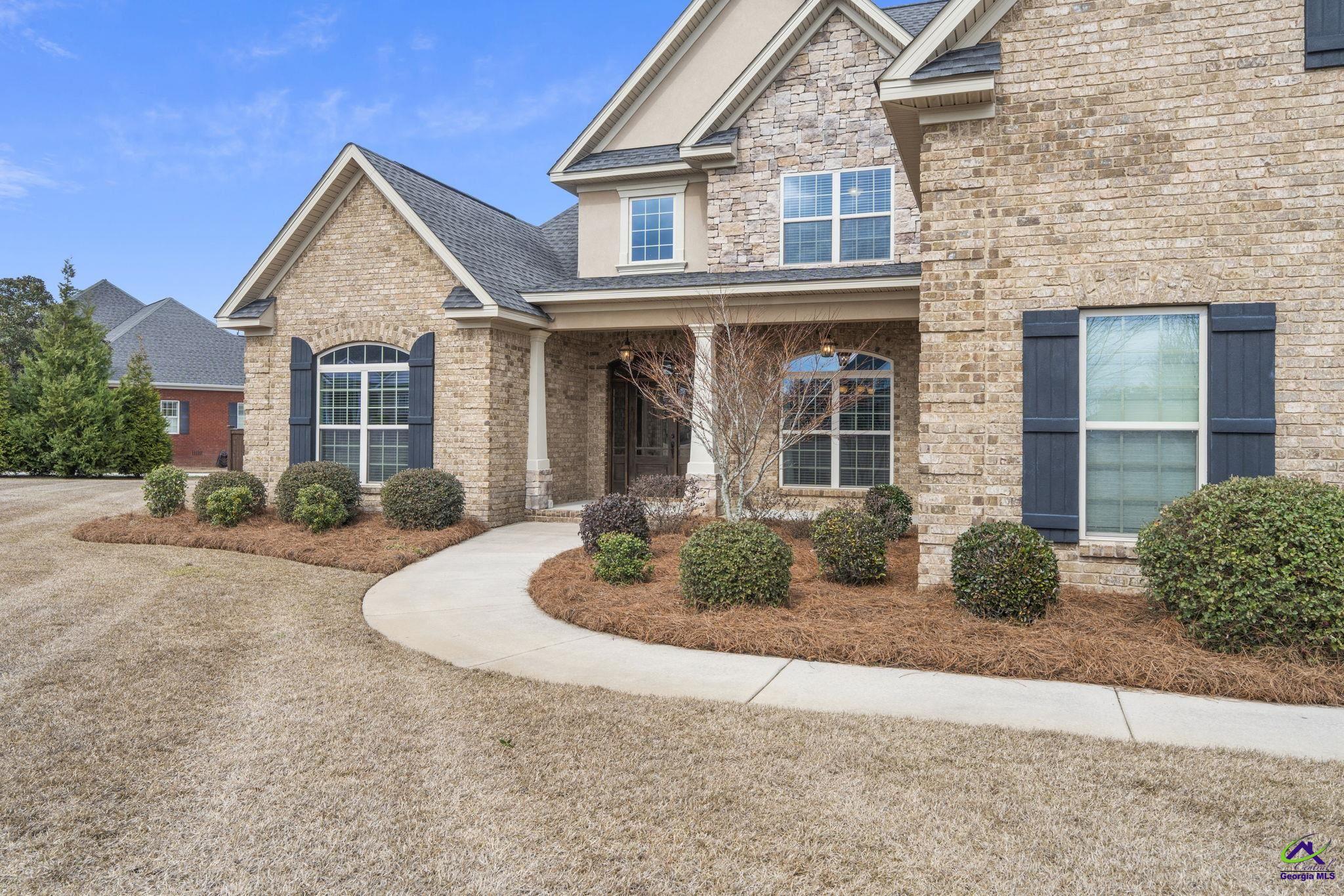 1025 Chattahoochee Drive