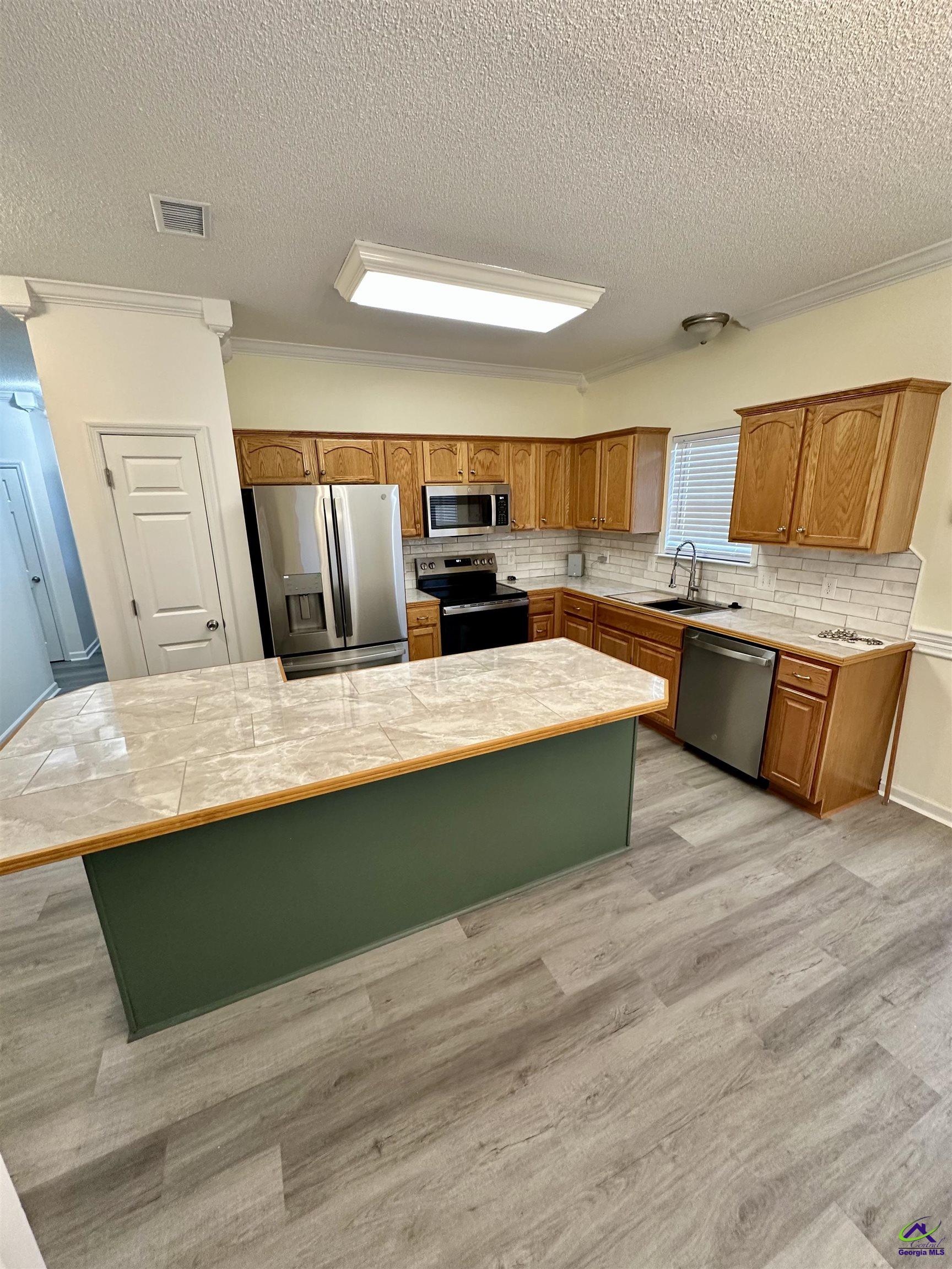 807 Loudon Hill Drive