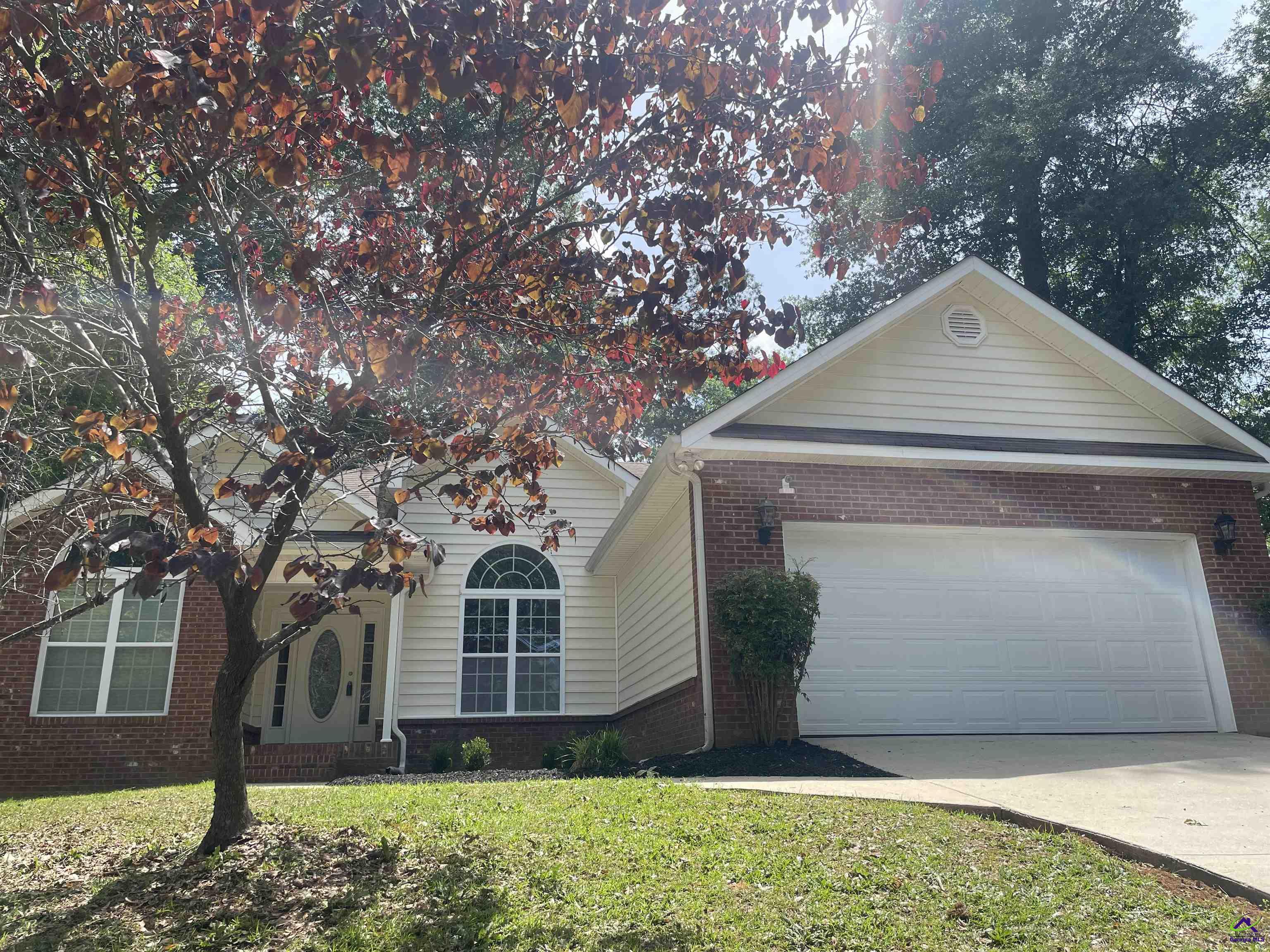 1187 Camden Court