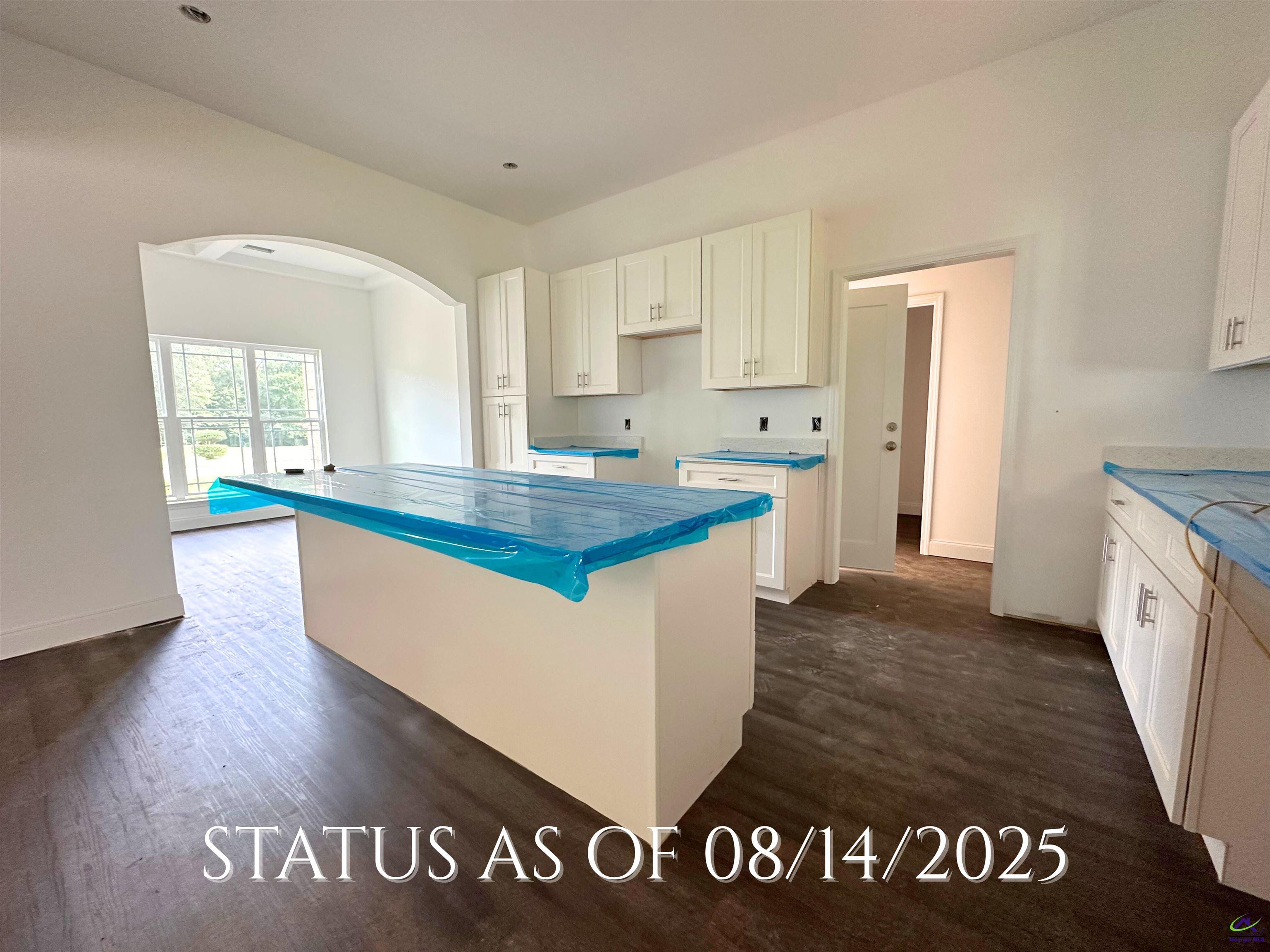 404 Collins Estate Avenue