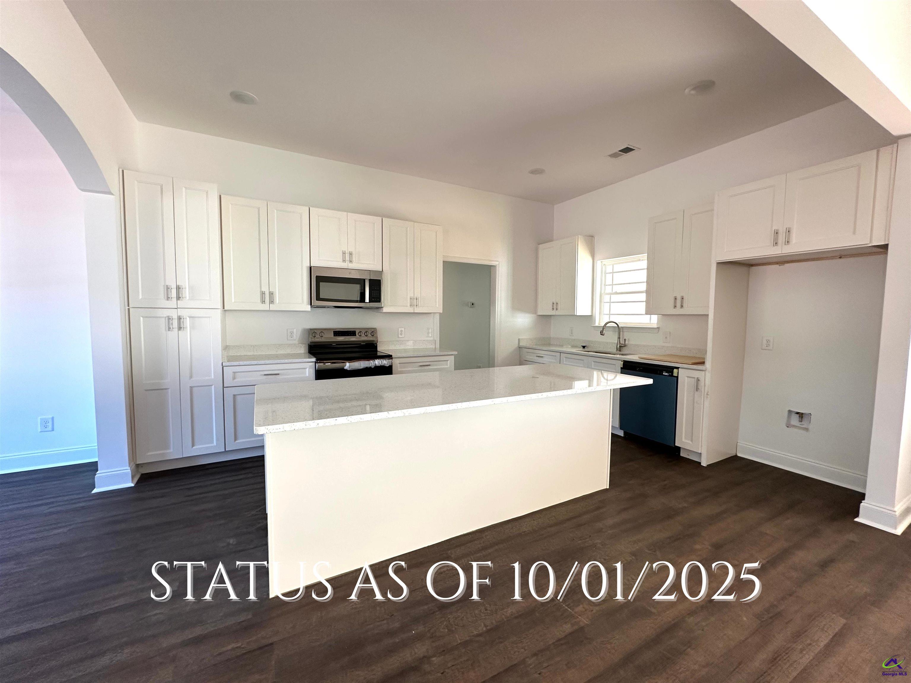 404 Collins Estate Avenue