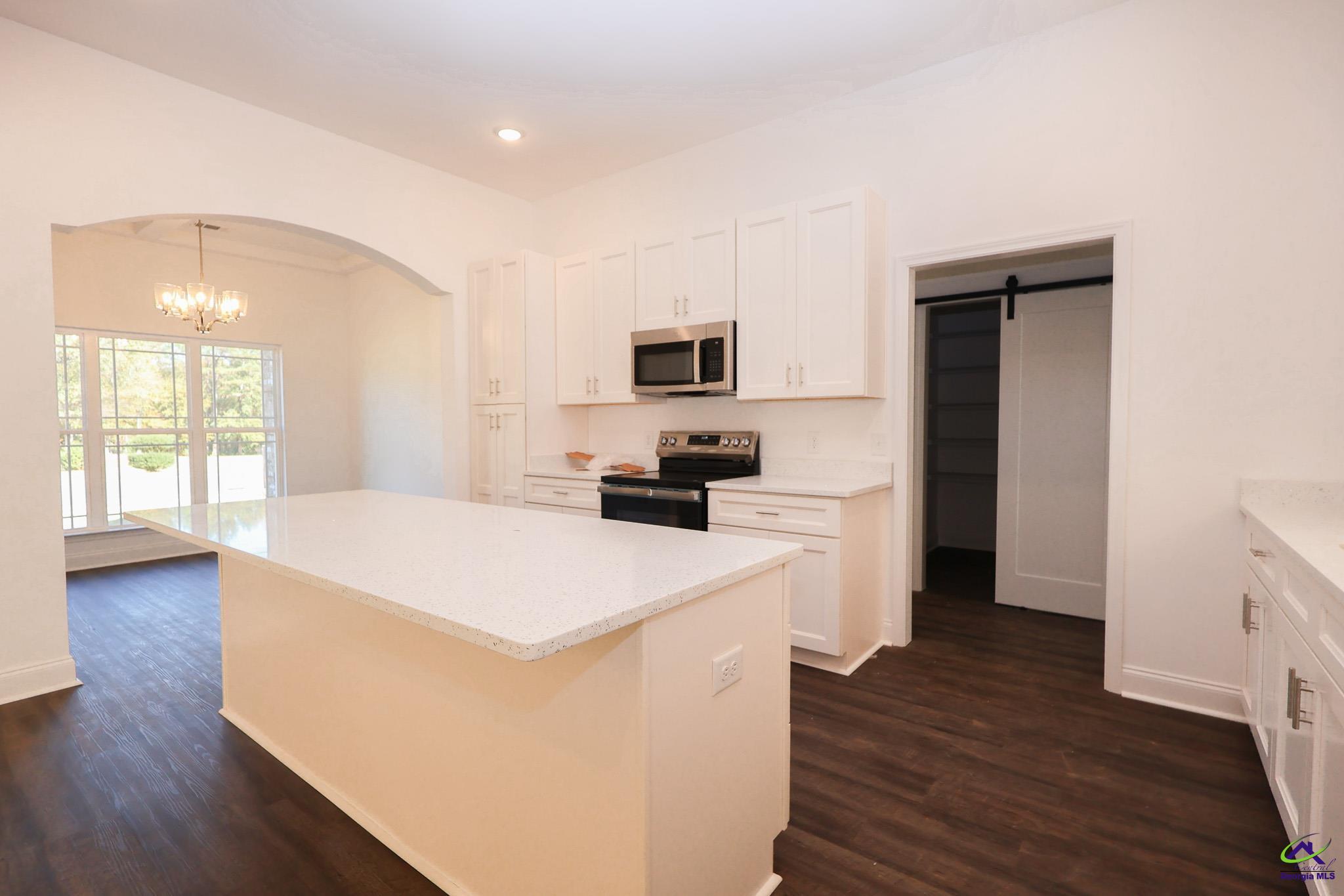 404 Collins Estate Avenue