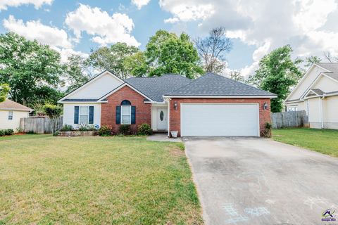 611 Sark Drive Warner Robins GA 31088