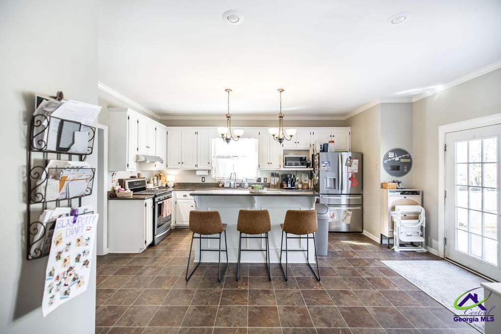 128 Springwood Court