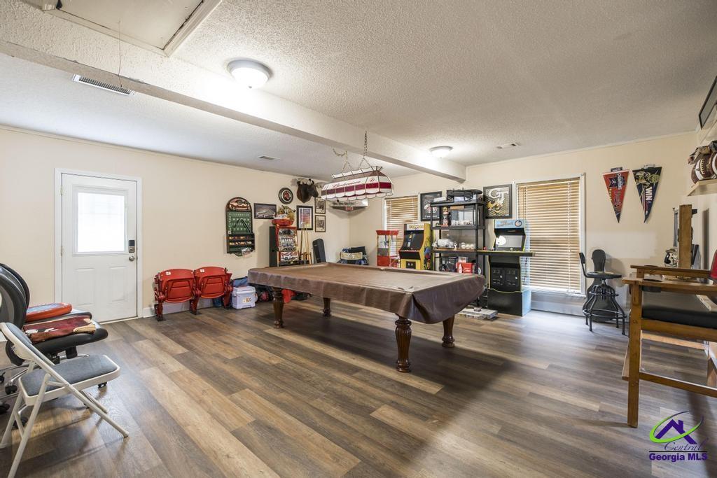 1828 S Houston Lake Road