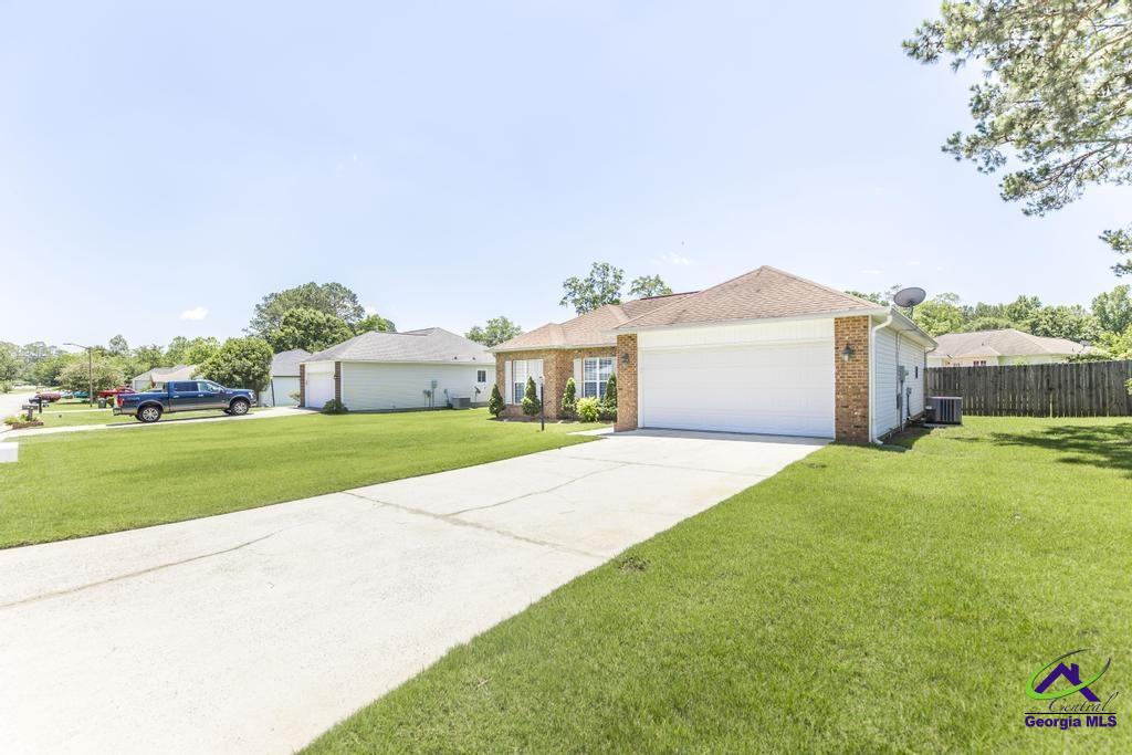 113 Castle Pines Drive