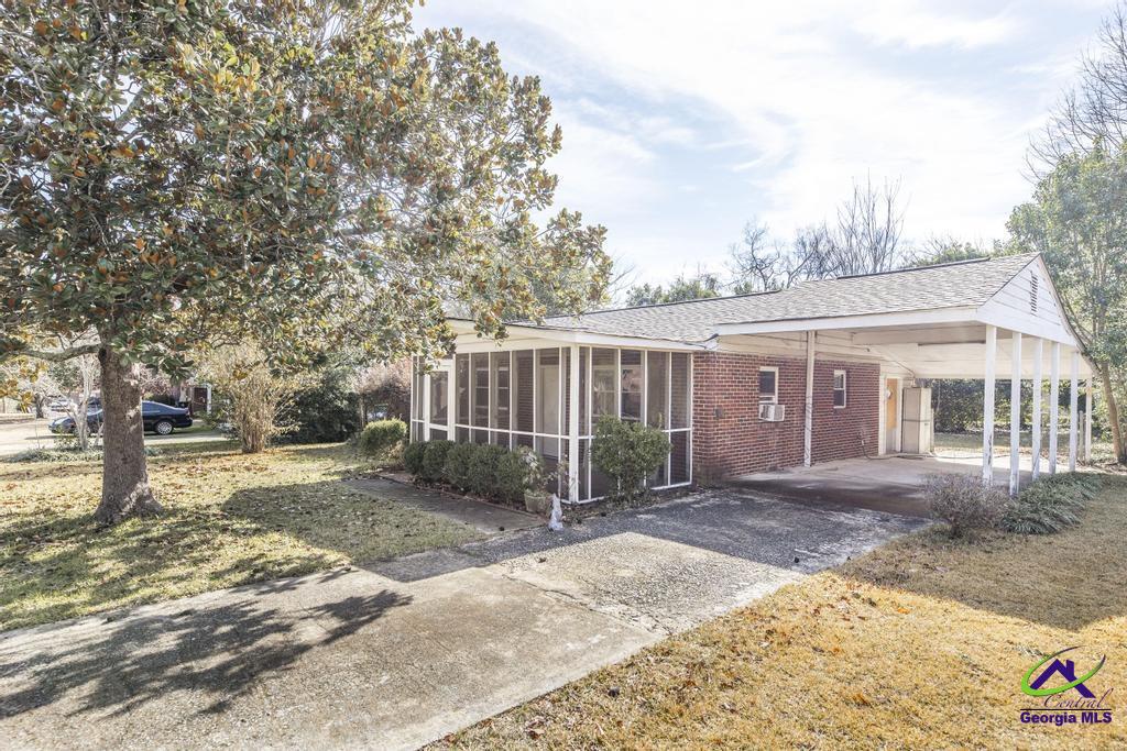 105 Flanders Drive