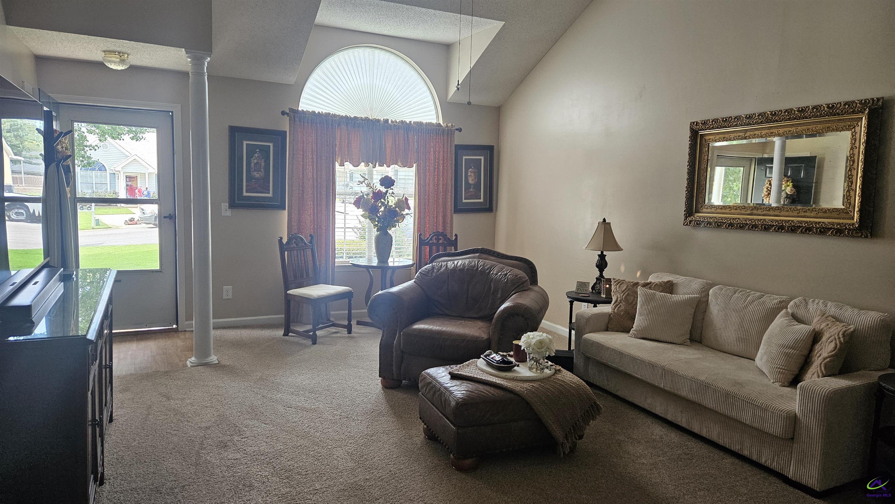 61 Hamilton Woods Court