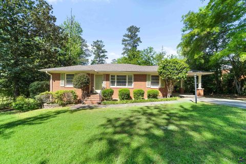 718 Dogwood Circle Macon GA 31210