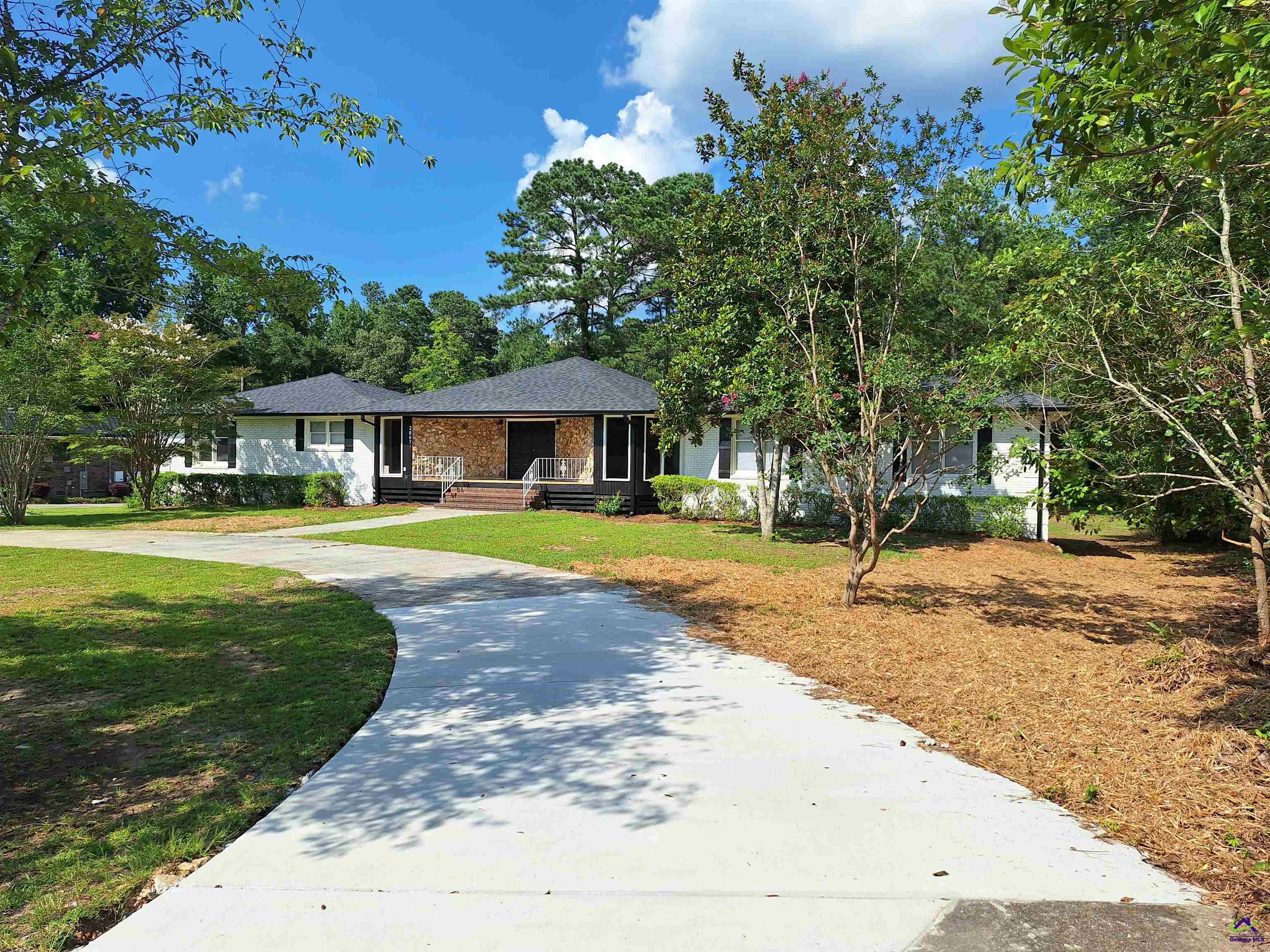 2867 Knoxville Drive